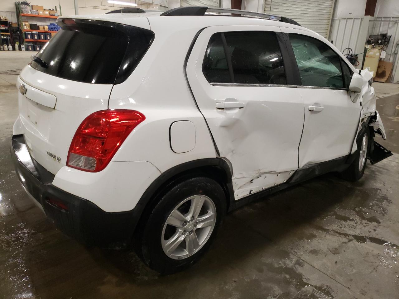 2015 Chevrolet Trax - Image 3