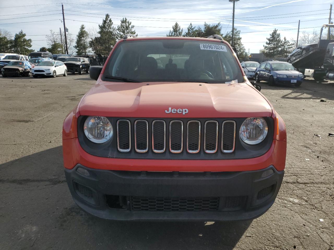 2018 Jeep Renegade - Image 5