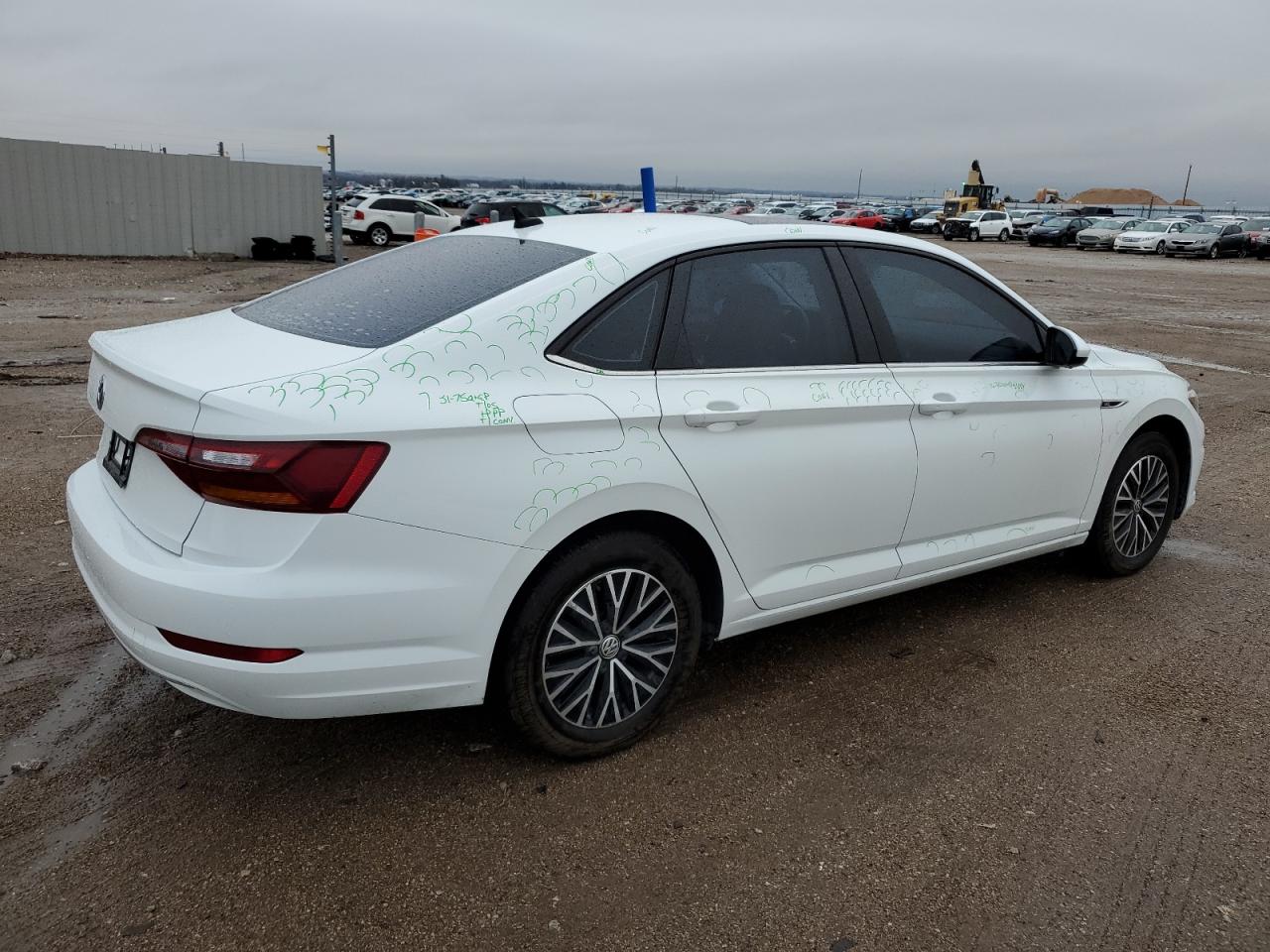 2019 Volkswagen Jetta - Image 3
