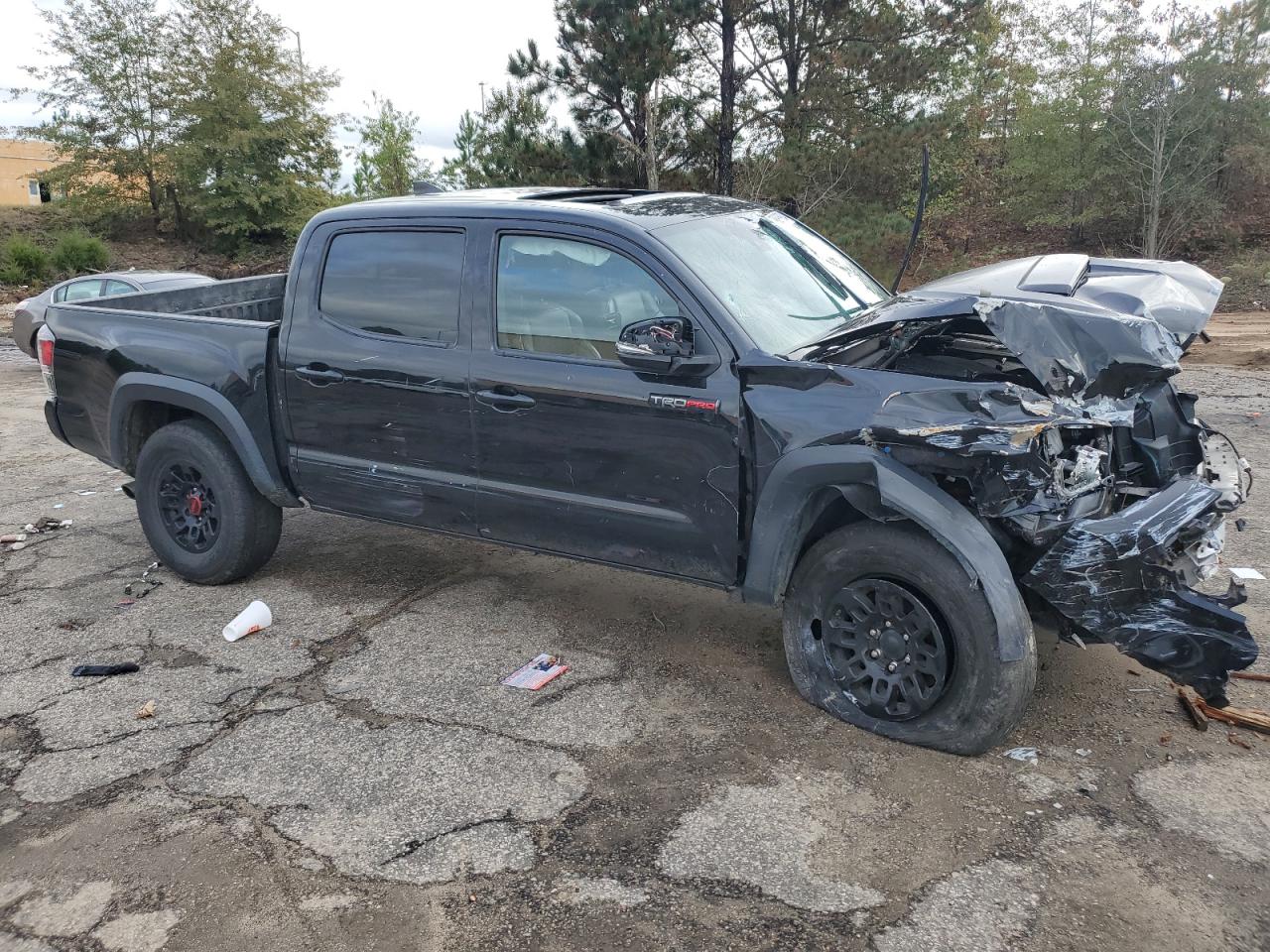 2019 Toyota Tacoma - Image 4