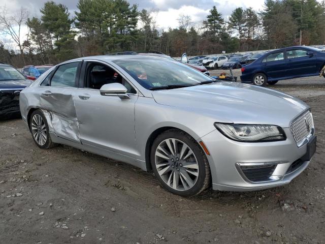  LINCOLN MKZ 2017 Серебристый