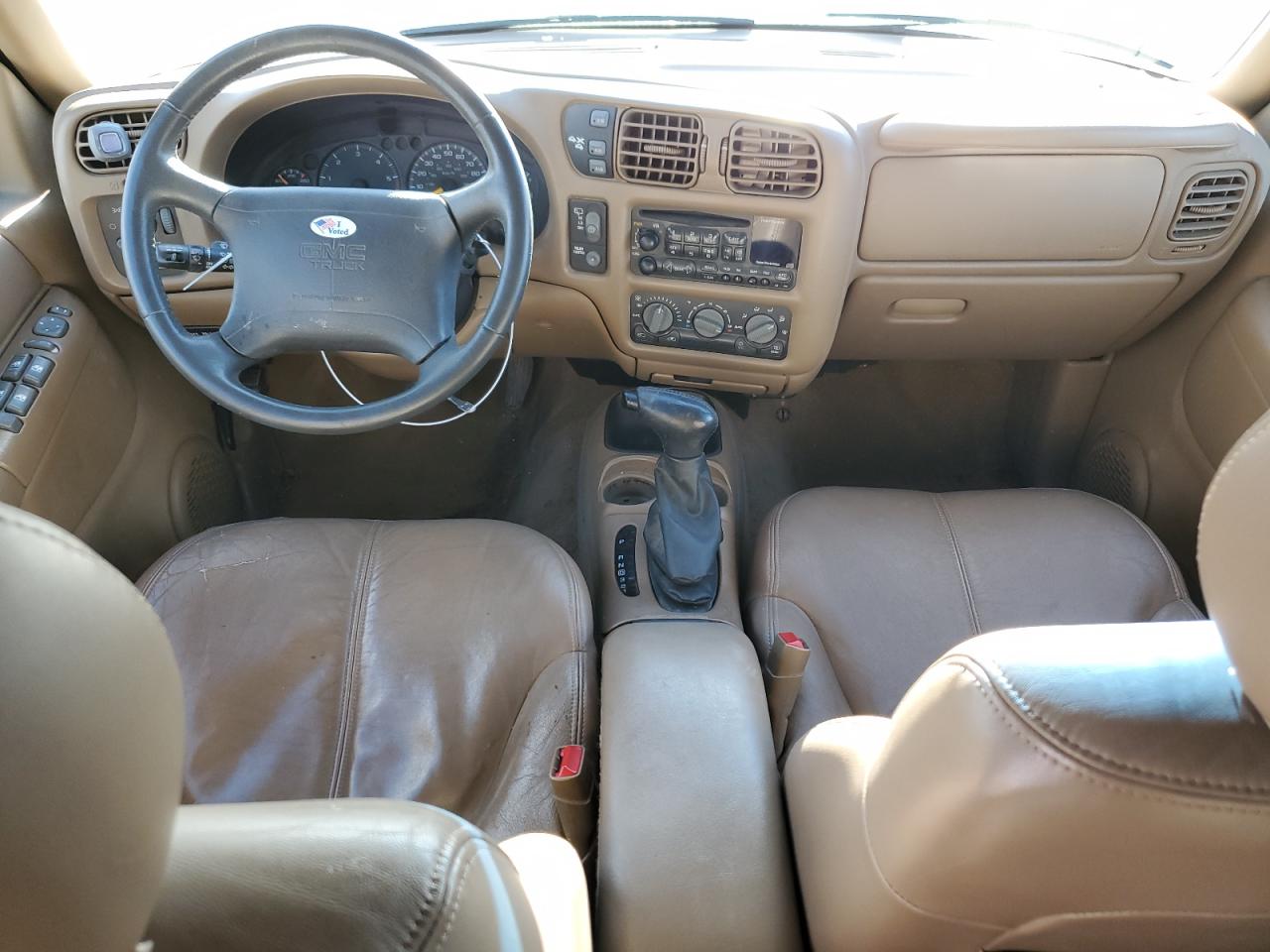 1998 GMC Jimmy VIN: 1GKDT13W5W2523661 Lot: 80123064