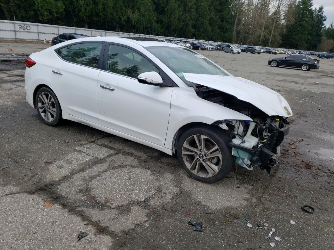 2017 Hyundai Elantra - Image 4