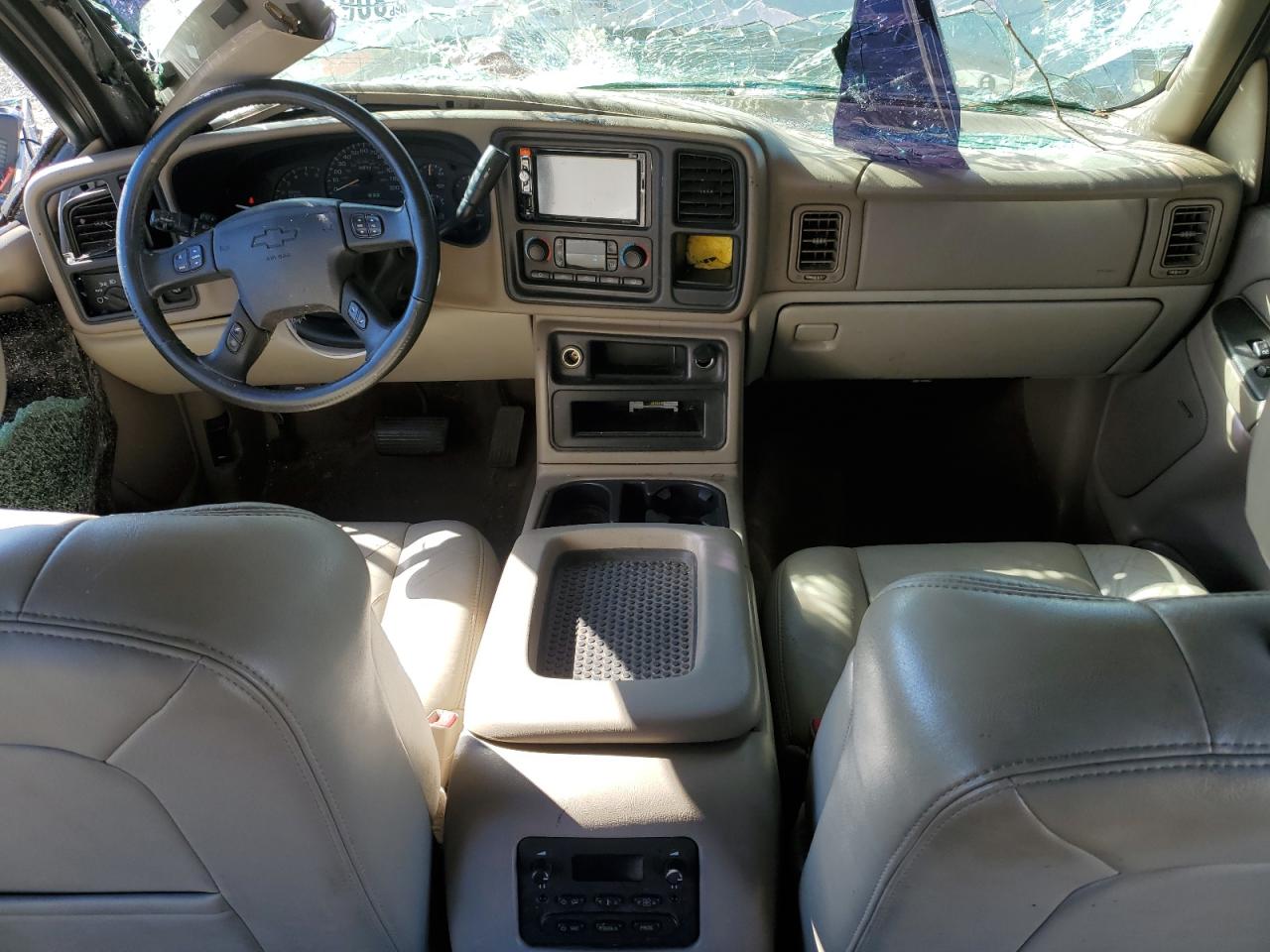 2005 Chevrolet Tahoe - Image 8