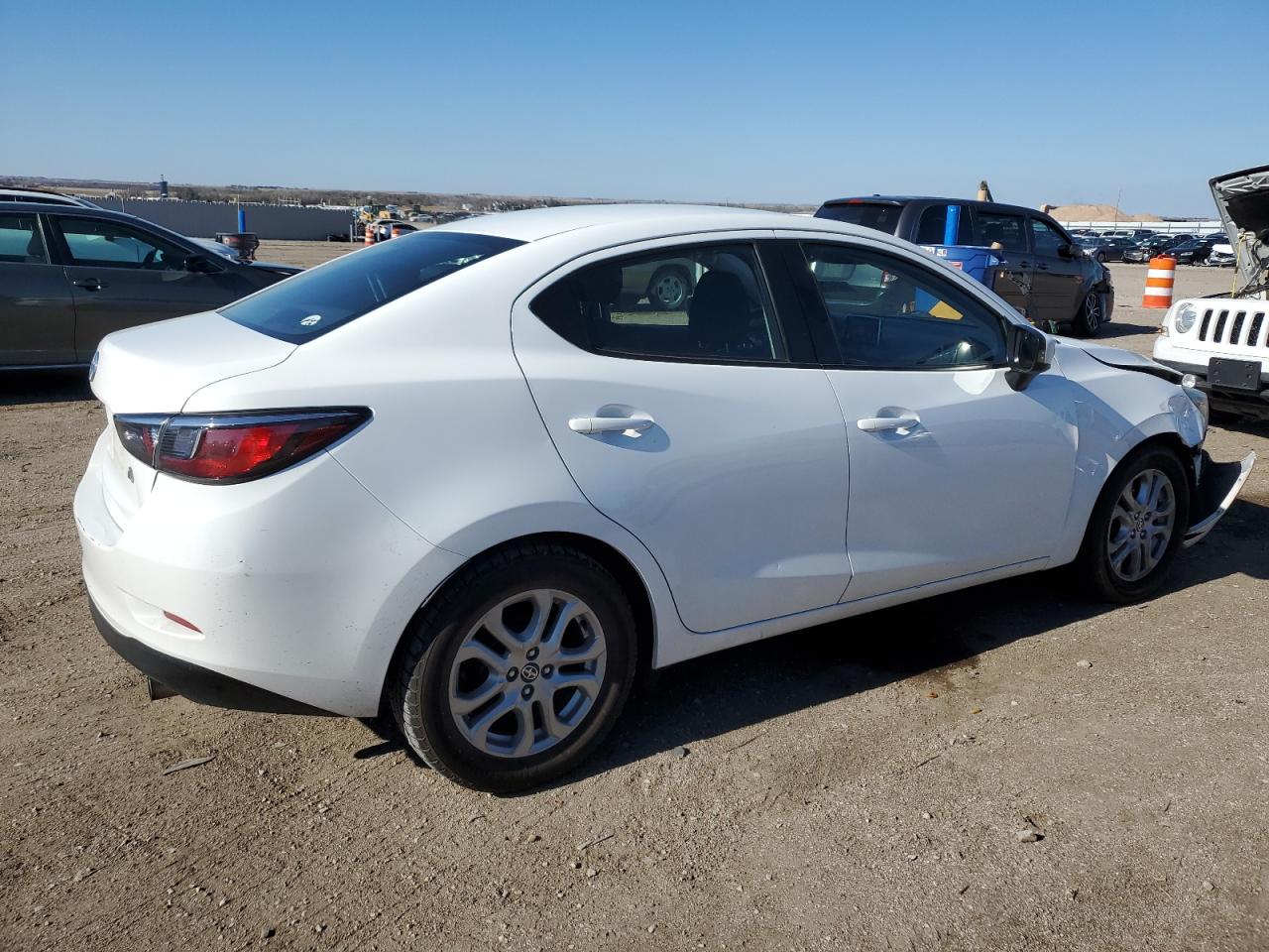 2016 Scion iA - Image 3