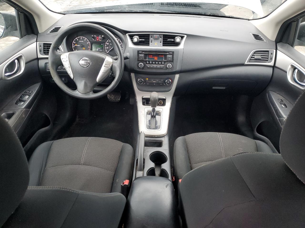 2015 Nissan Sentra - Image 8