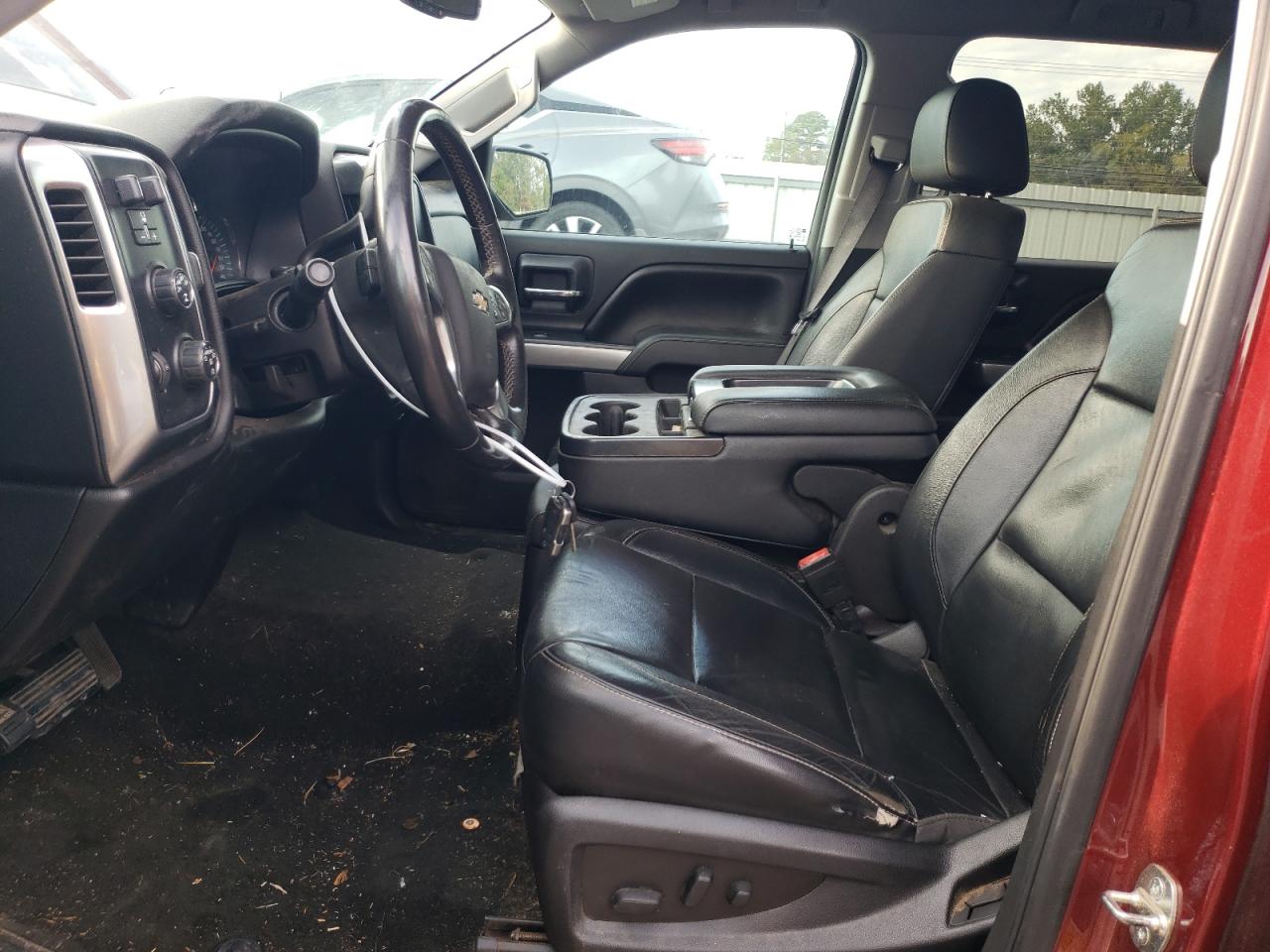 2016 Chevrolet Silverado - Image 7