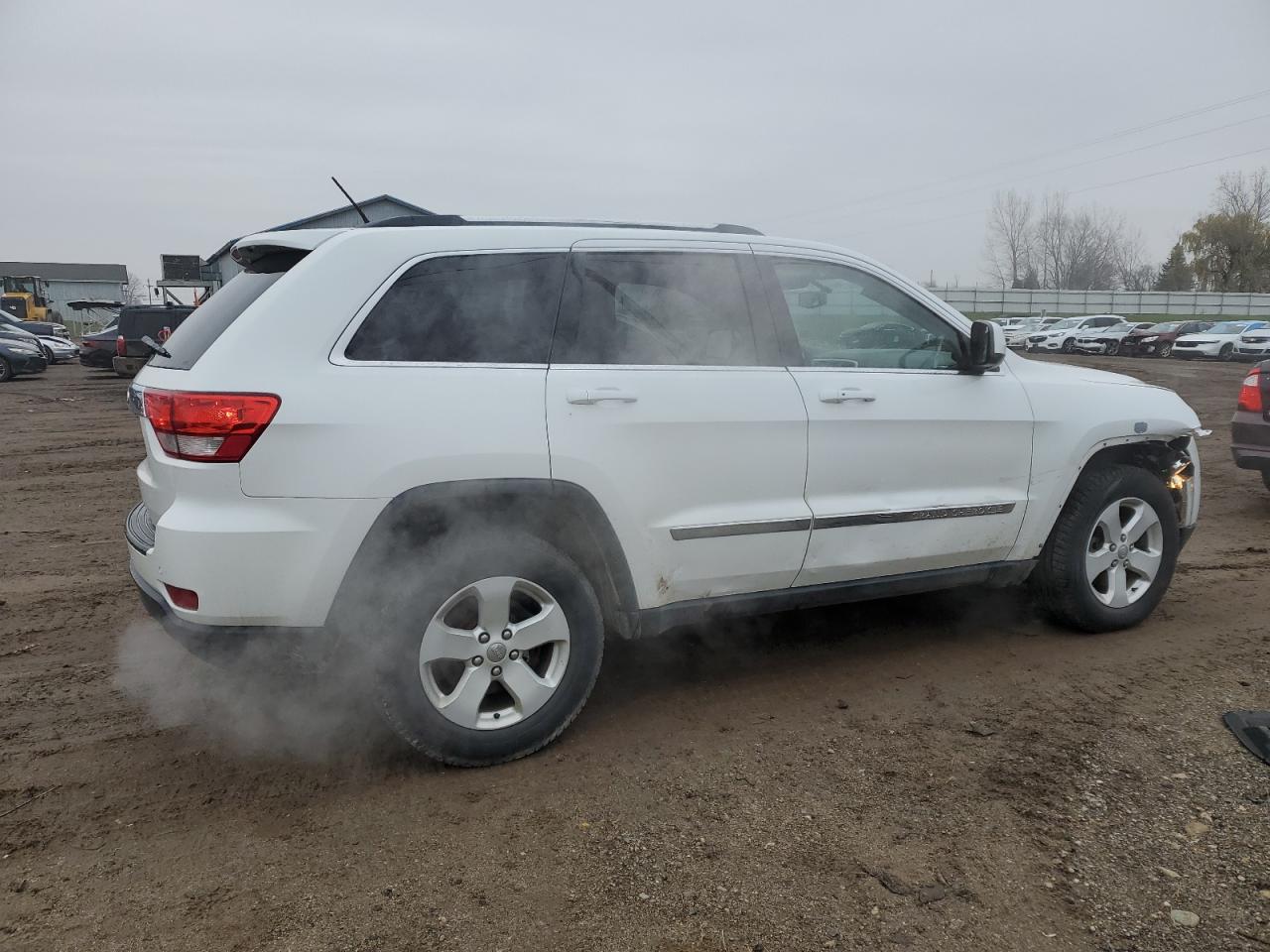 2013 Jeep Grand Cherokee - Image 3