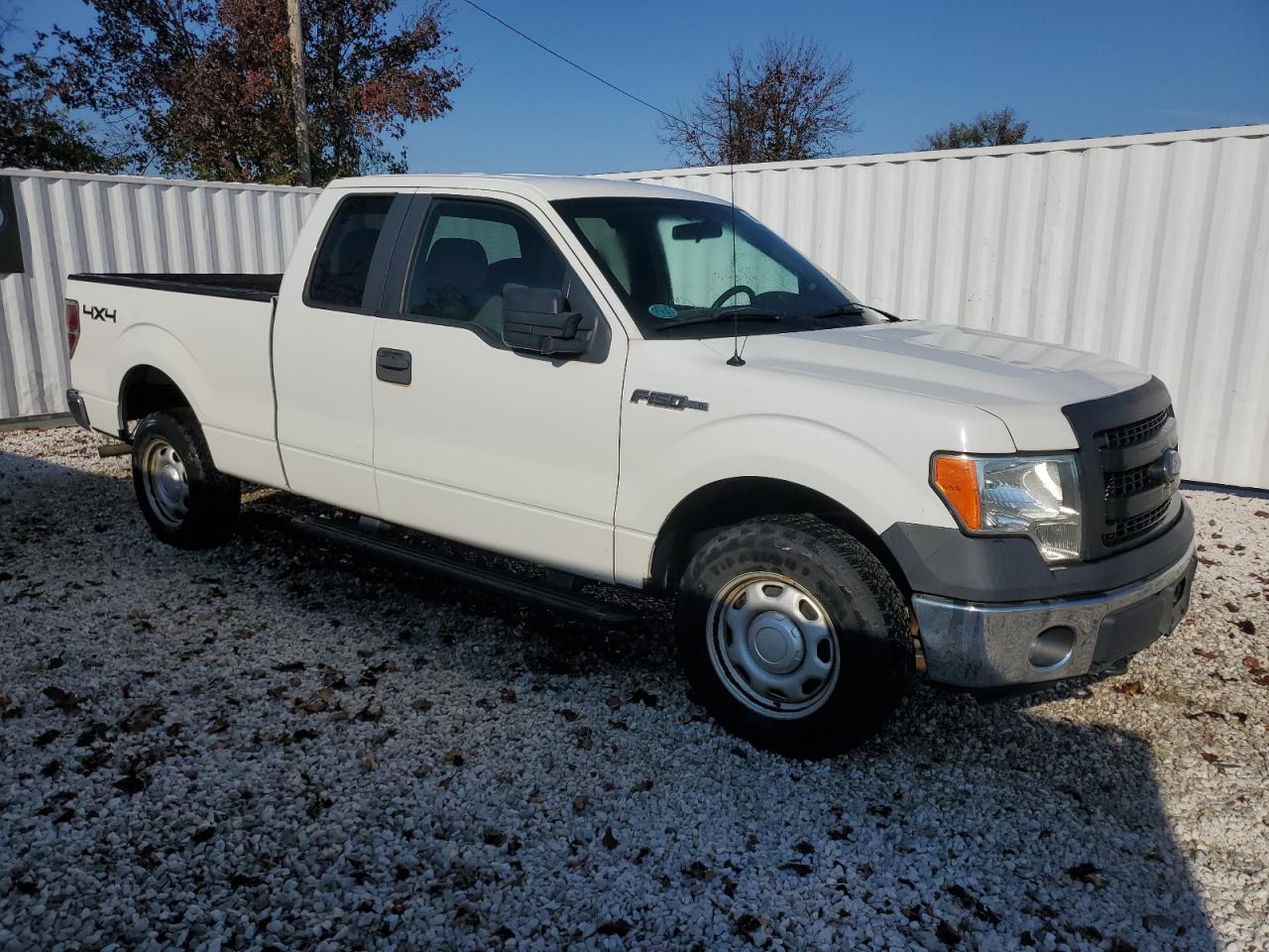 2013 Ford F-150 - Image 4