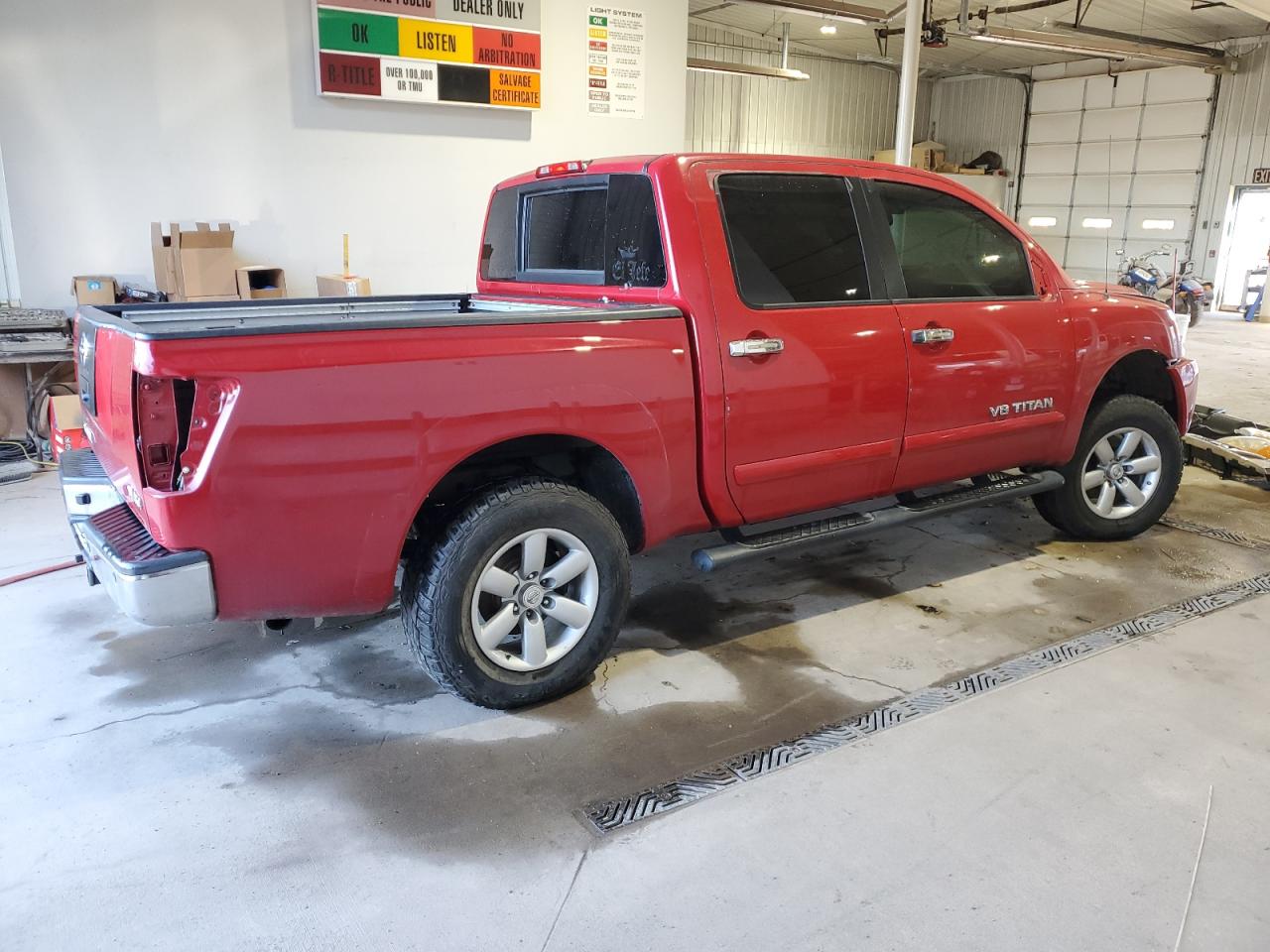 2011 Nissan Titan - Image 3