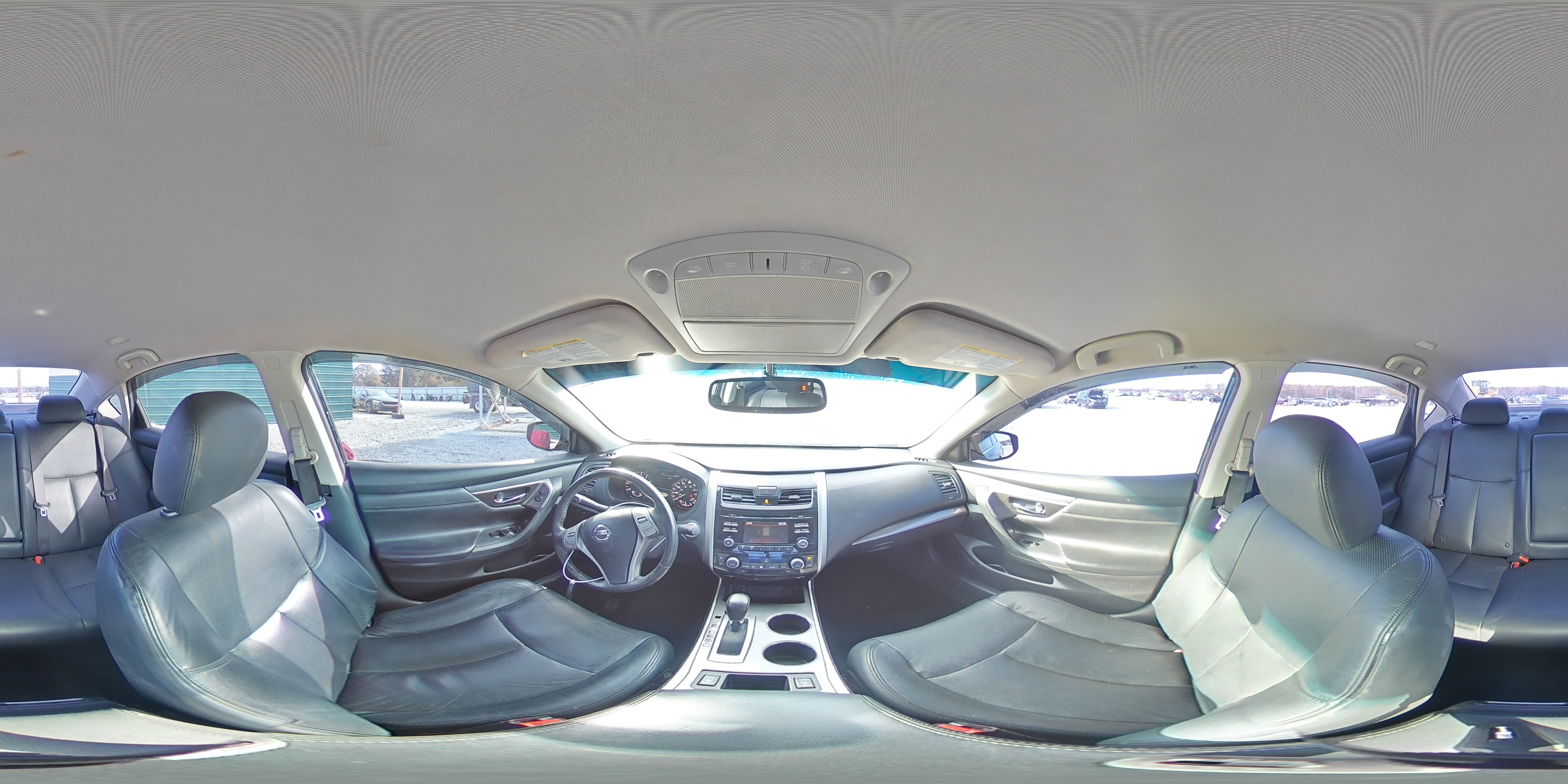 2015 Nissan Altima - Image 13