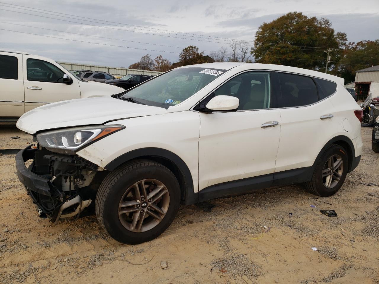 VIN 5NMZTDLB0HH004001 2017 HYUNDAI SANTA FE no.1