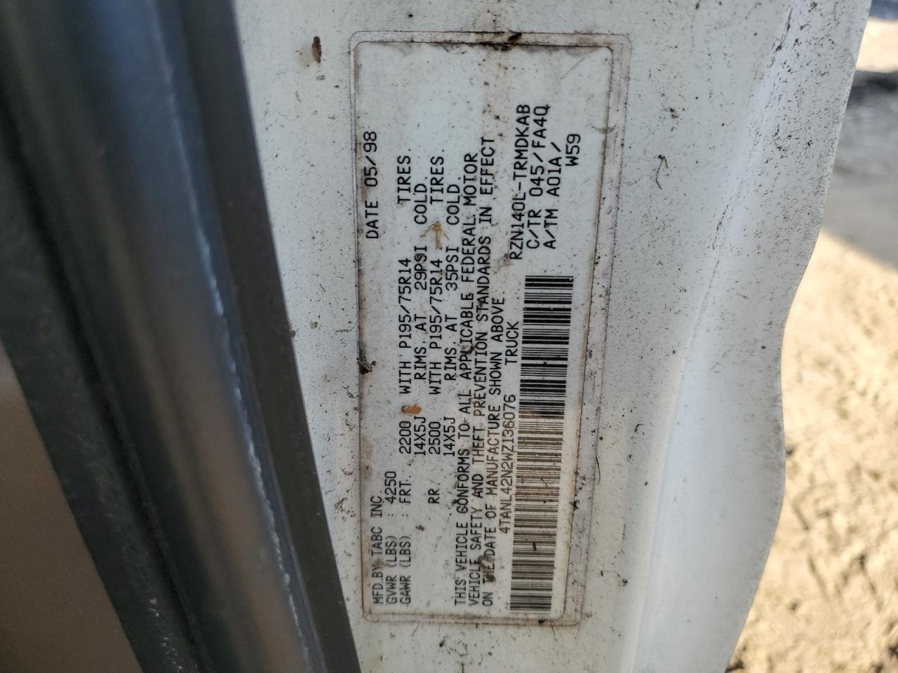 1998 Toyota Tacoma VIN: 4TANL42N2WZ136076 Lot: 80873944