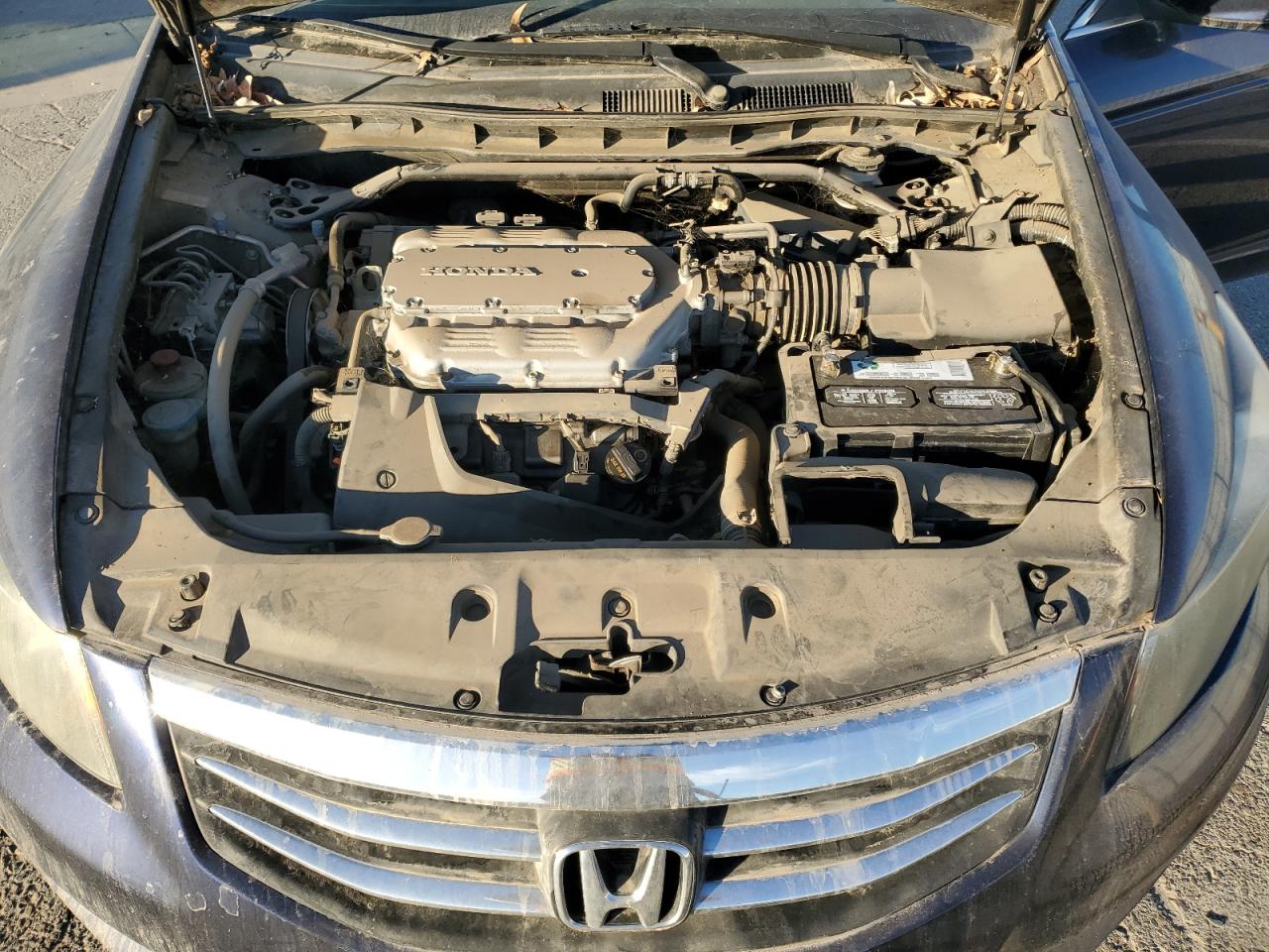 2012 Honda Accord - Image 11