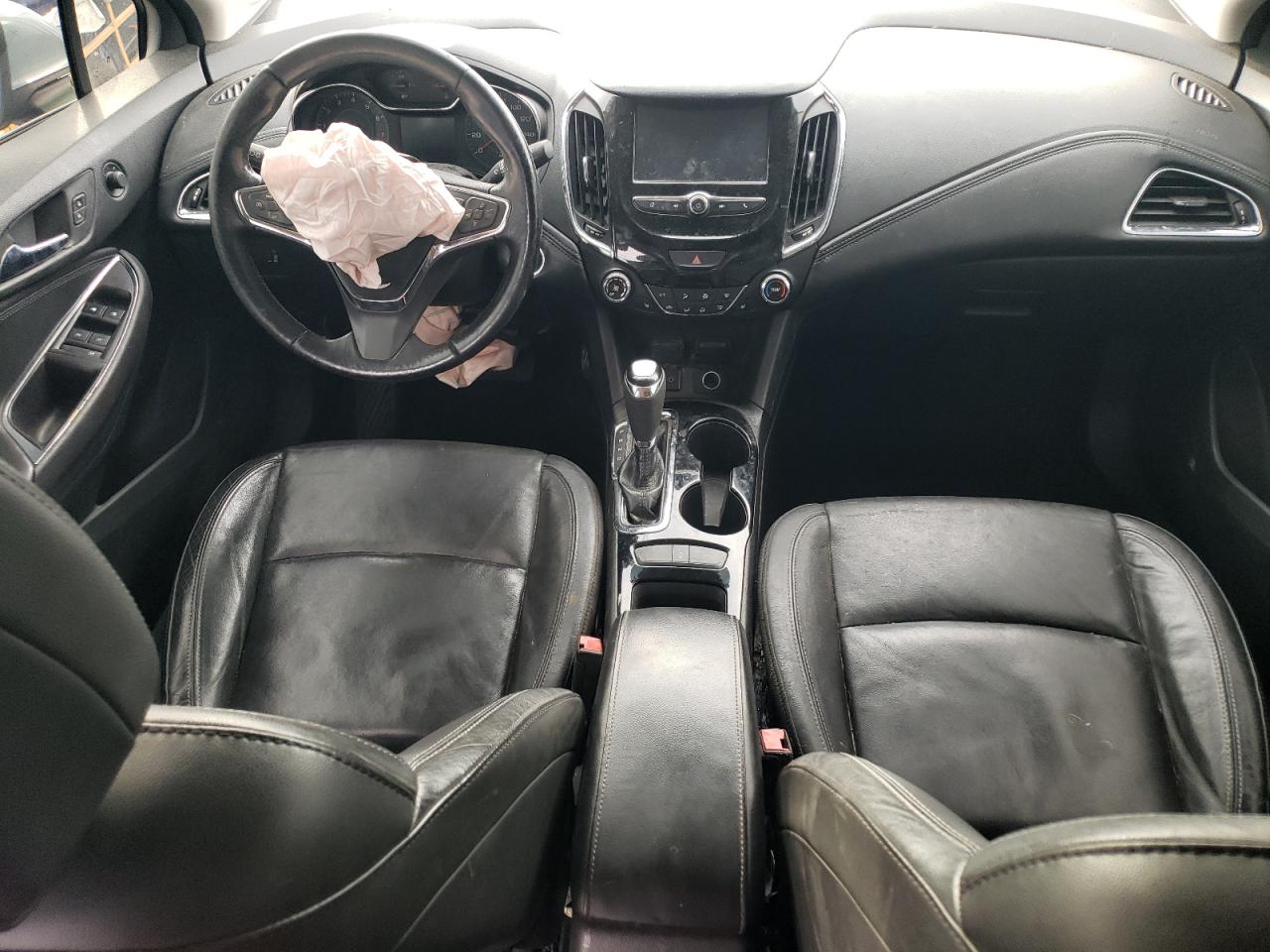 2017 Chevrolet Cruze - Image 8