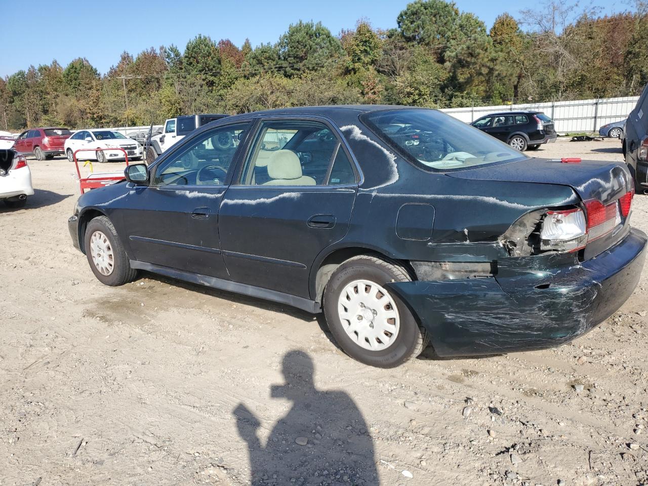 2001 Honda Accord - Image 2