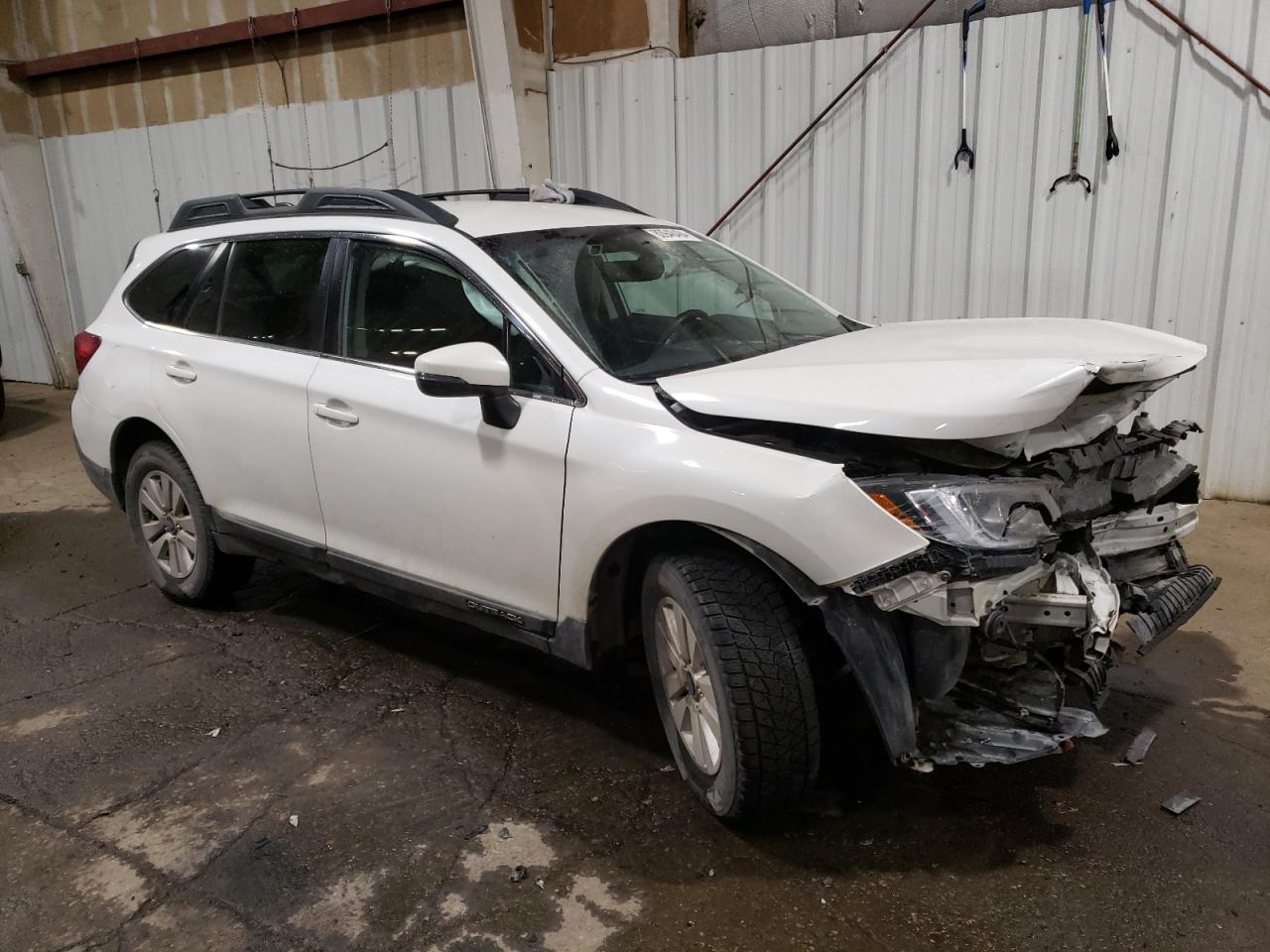 2018 Subaru Outback - Image 4