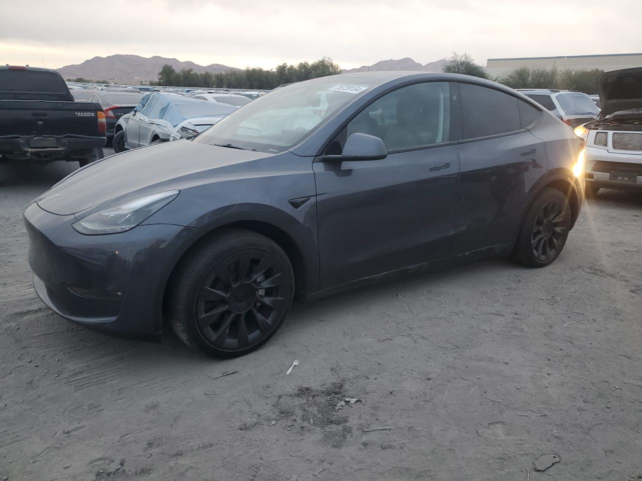 7SAYGAEE1PF890855 2023 TESLA MODEL Y - Image 1