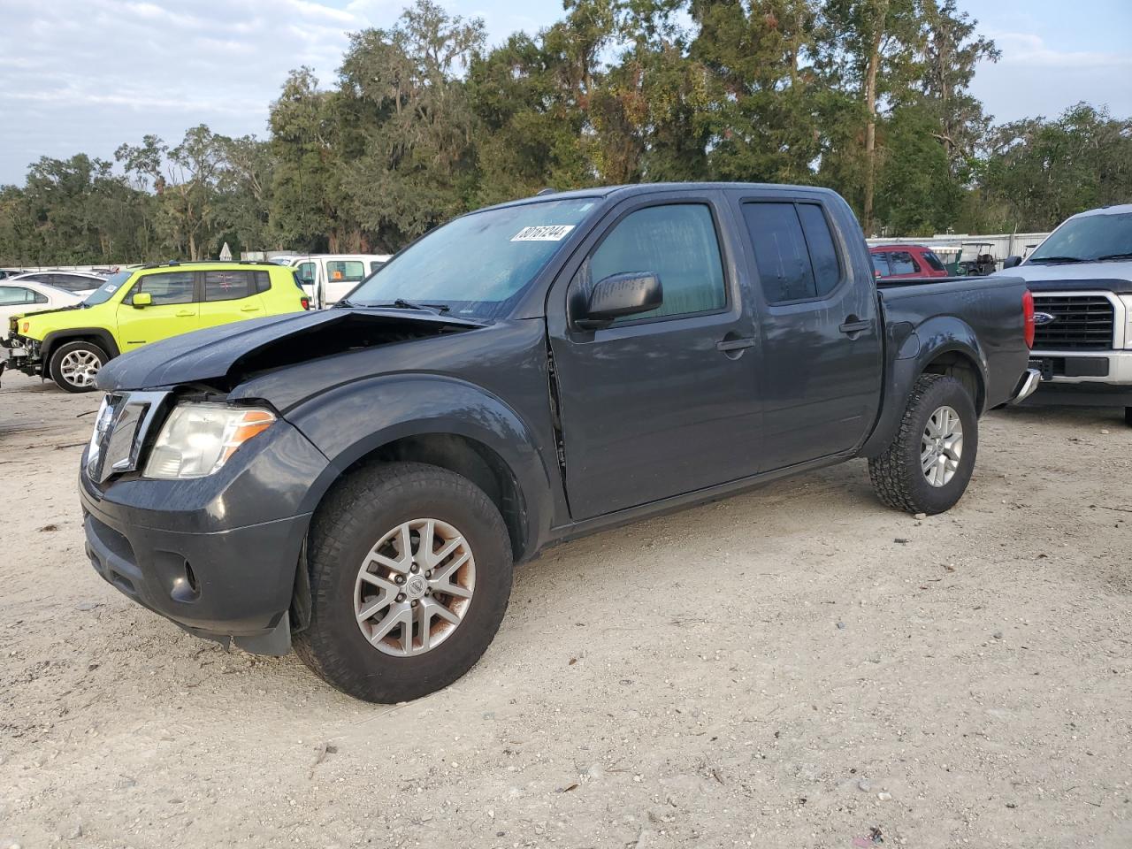 2015 Nissan Navara (Frontier) - Image 1
