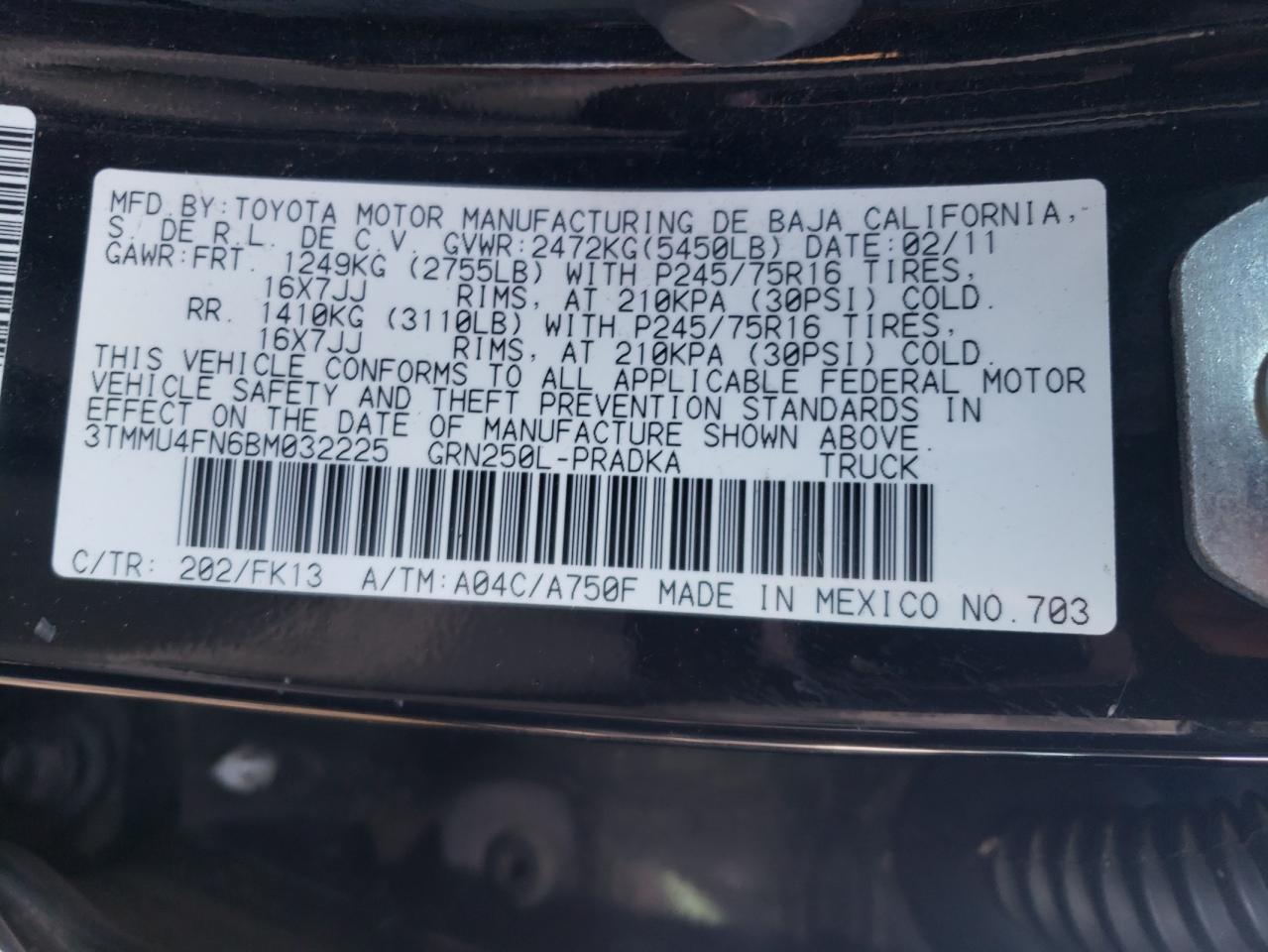 2011 Toyota Tacoma - Image 12
