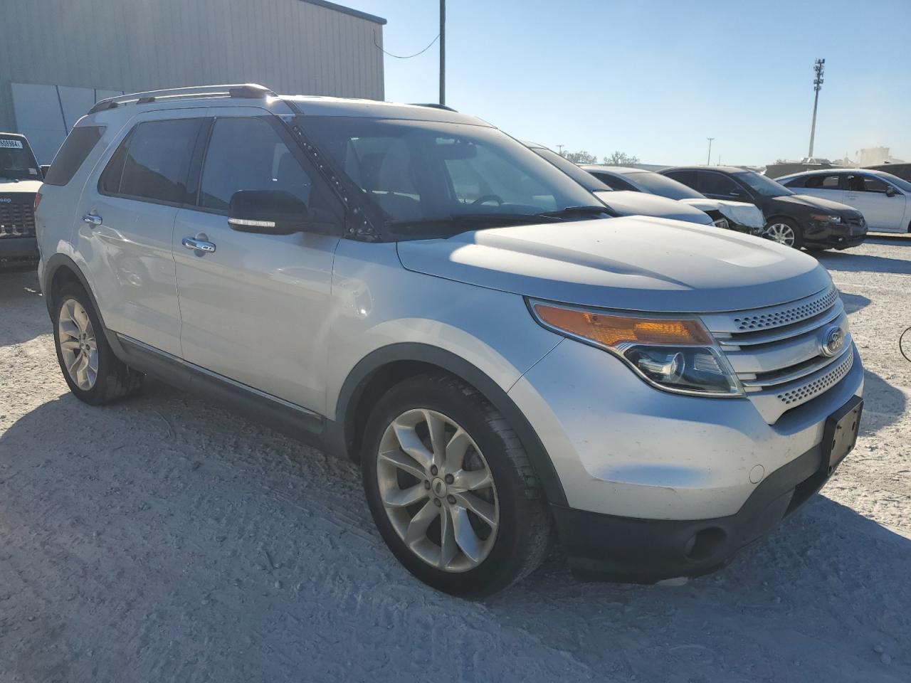 VIN 1FM5K7D81EGA47587 2014 FORD EXPLORER no.4