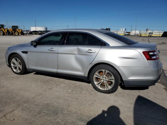 Седаны FORD TAURUS 2016 Серебристый