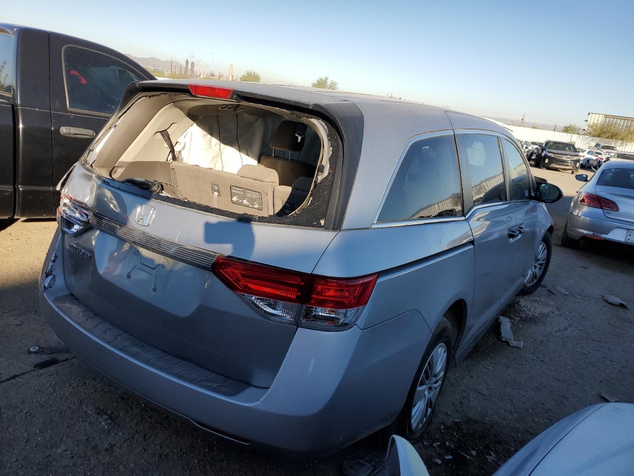 2016 Honda Odyssey - Image 3