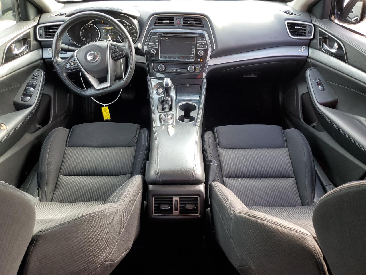2017 Nissan Maxima - Image 8