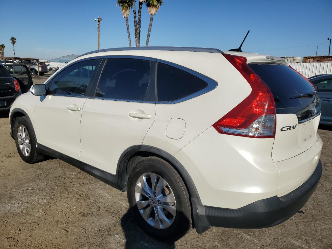 2014 Honda CR-V - Image 2