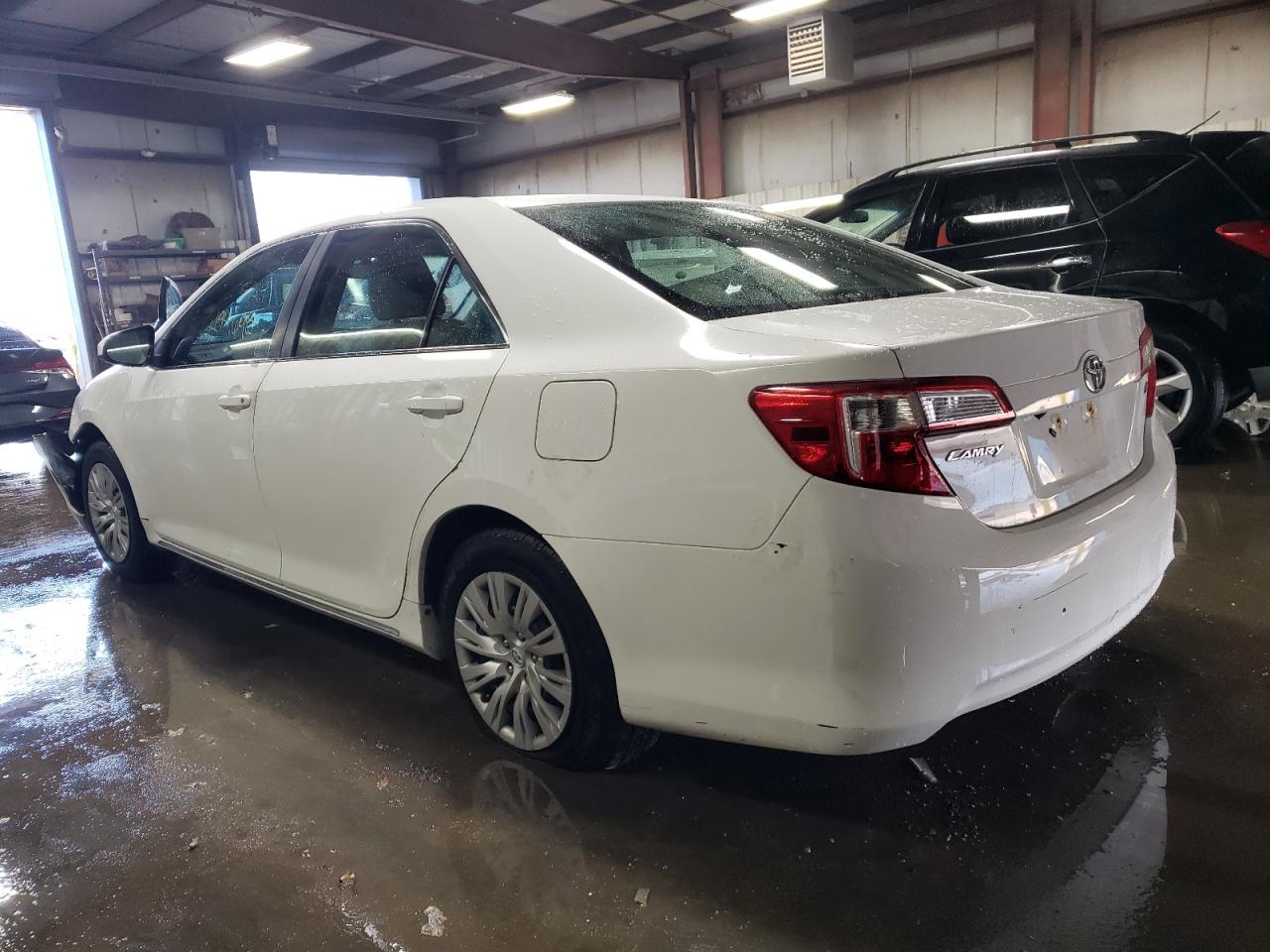 2014 Toyota Camry - Image 2