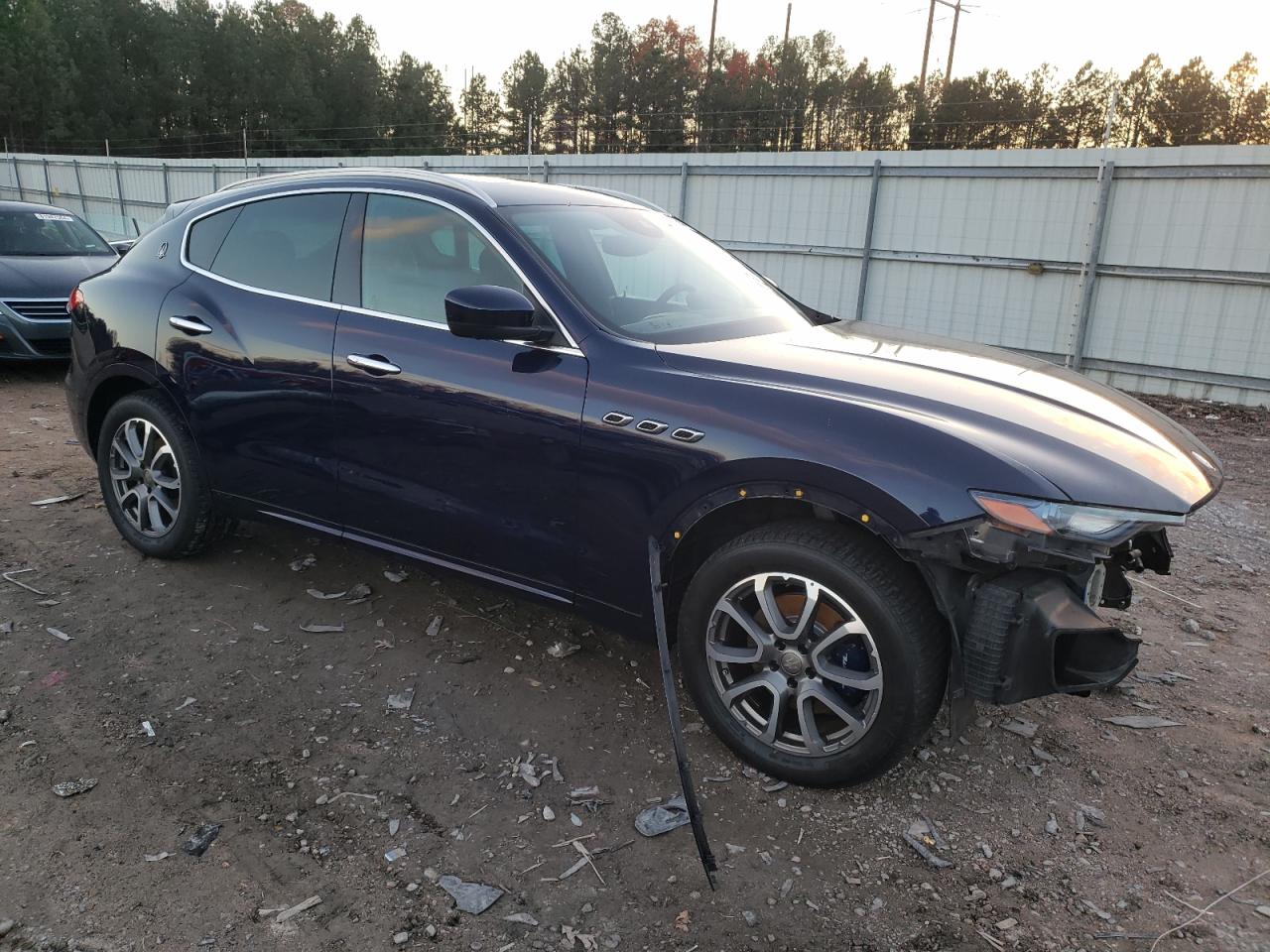 2017 Maserati Levante Luxury VIN: ZN661XUL0HX231454 Lot: 81500544