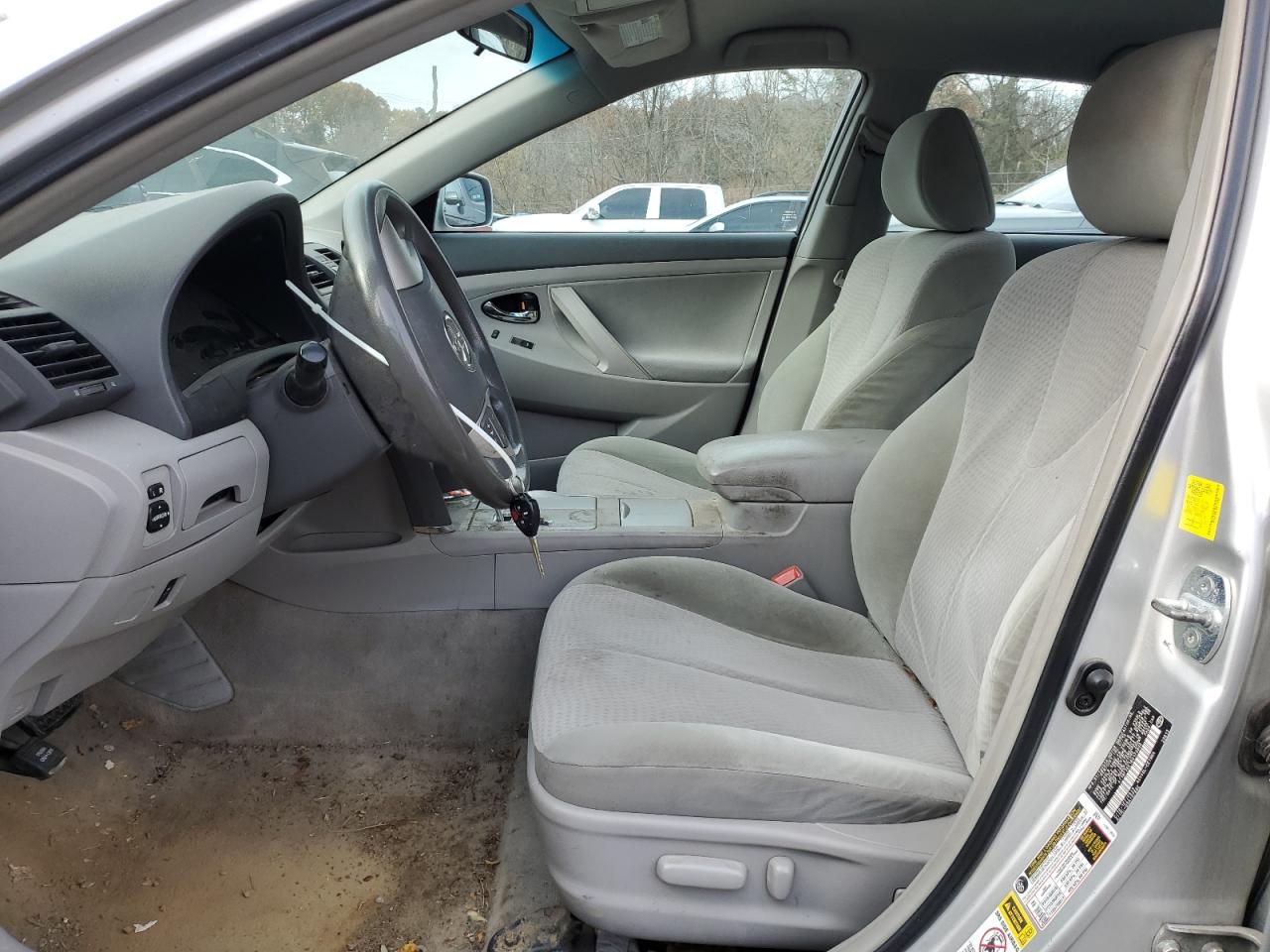 2011 Toyota Camry - Image 7