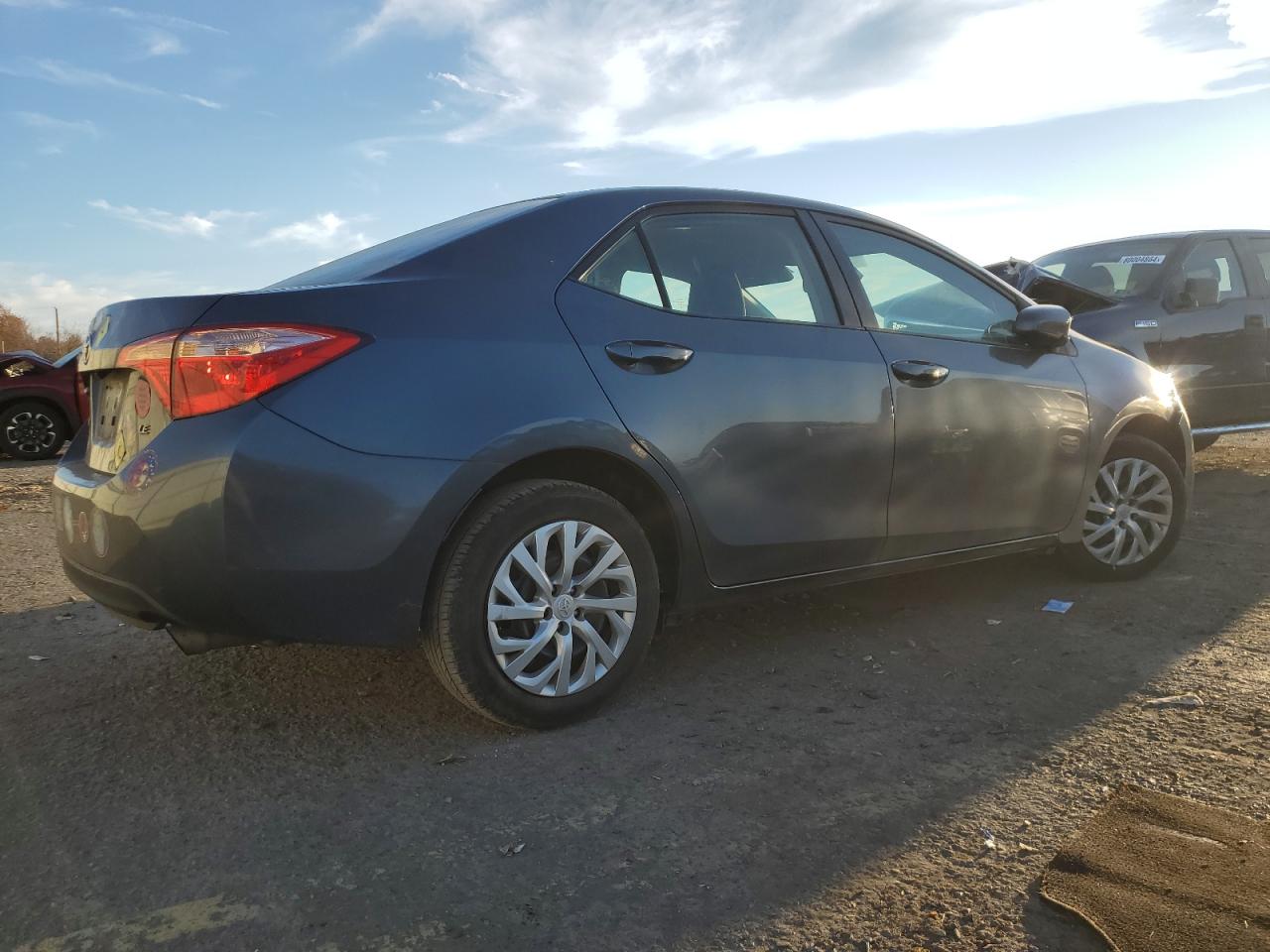 2018 Toyota Corolla - Image 3