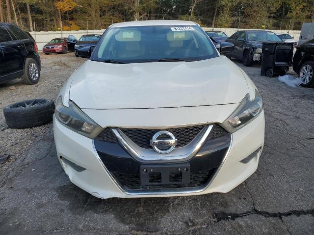 Седани NISSAN MAXIMA 2016 Білий