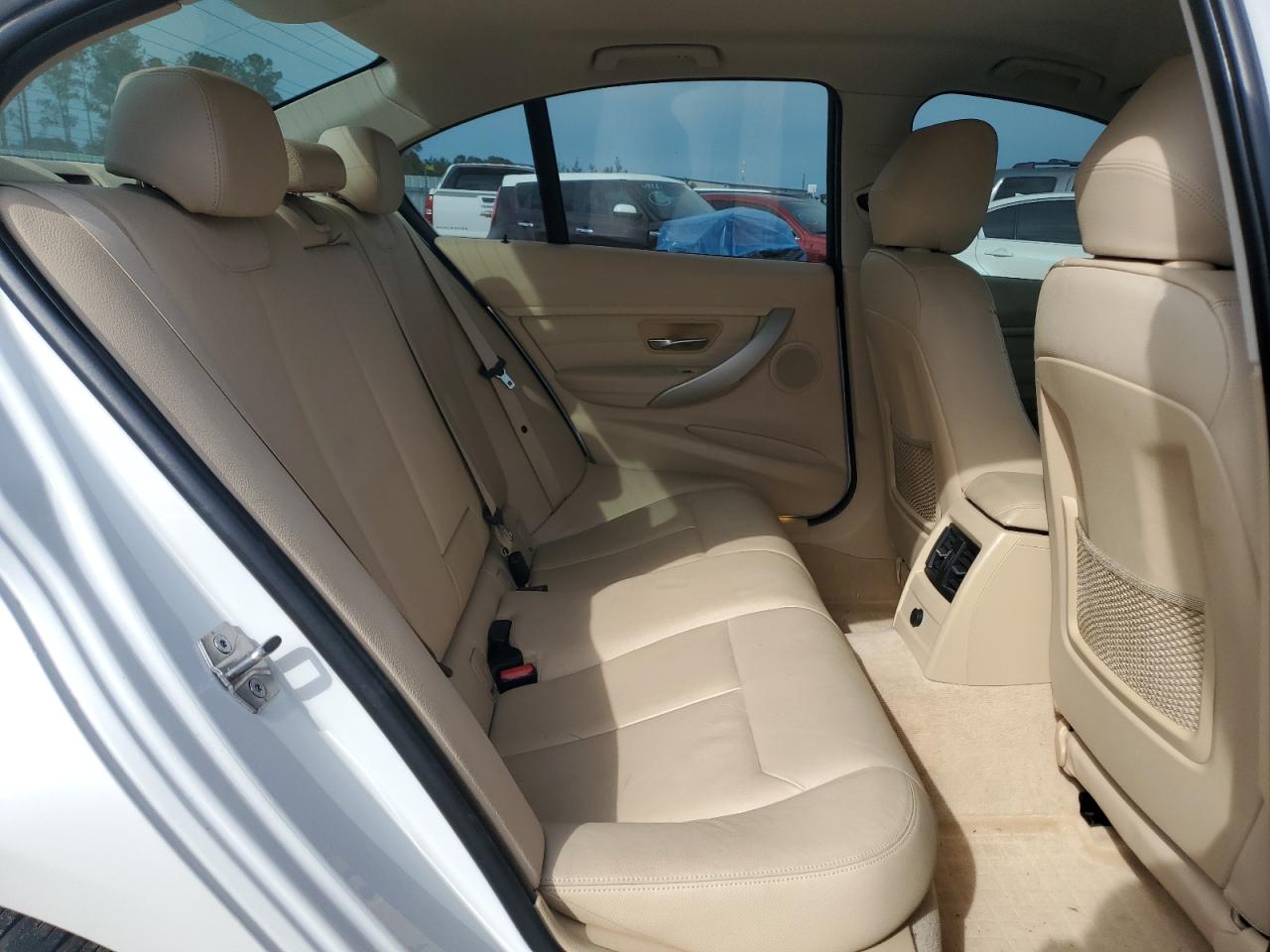 2013 BMW 3er - Image 11