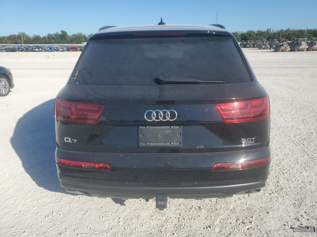 2017 Audi Q7 - Image 6
