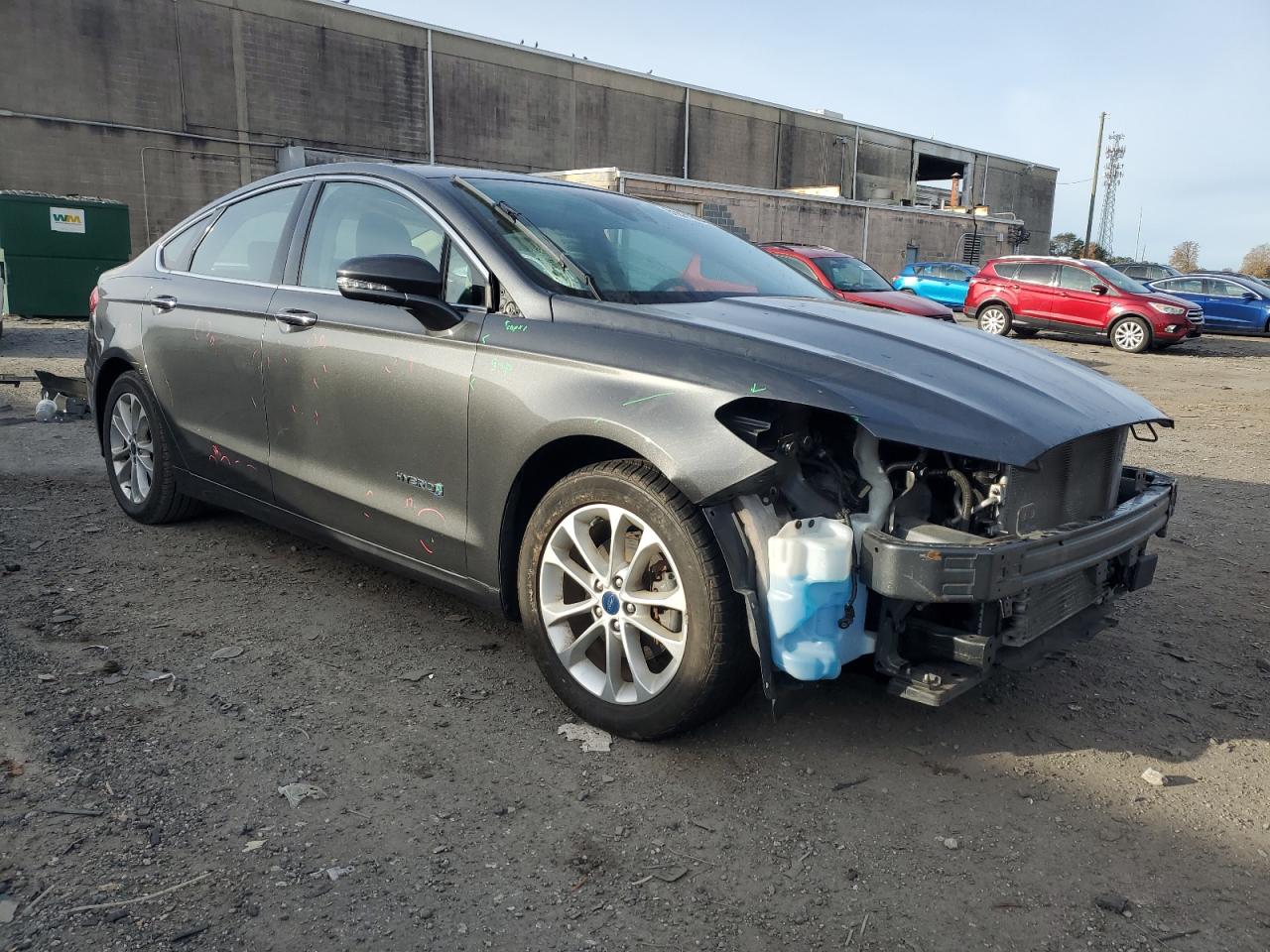 VIN 3FA6P0MU1KR137122 2019 FORD FUSION no.4