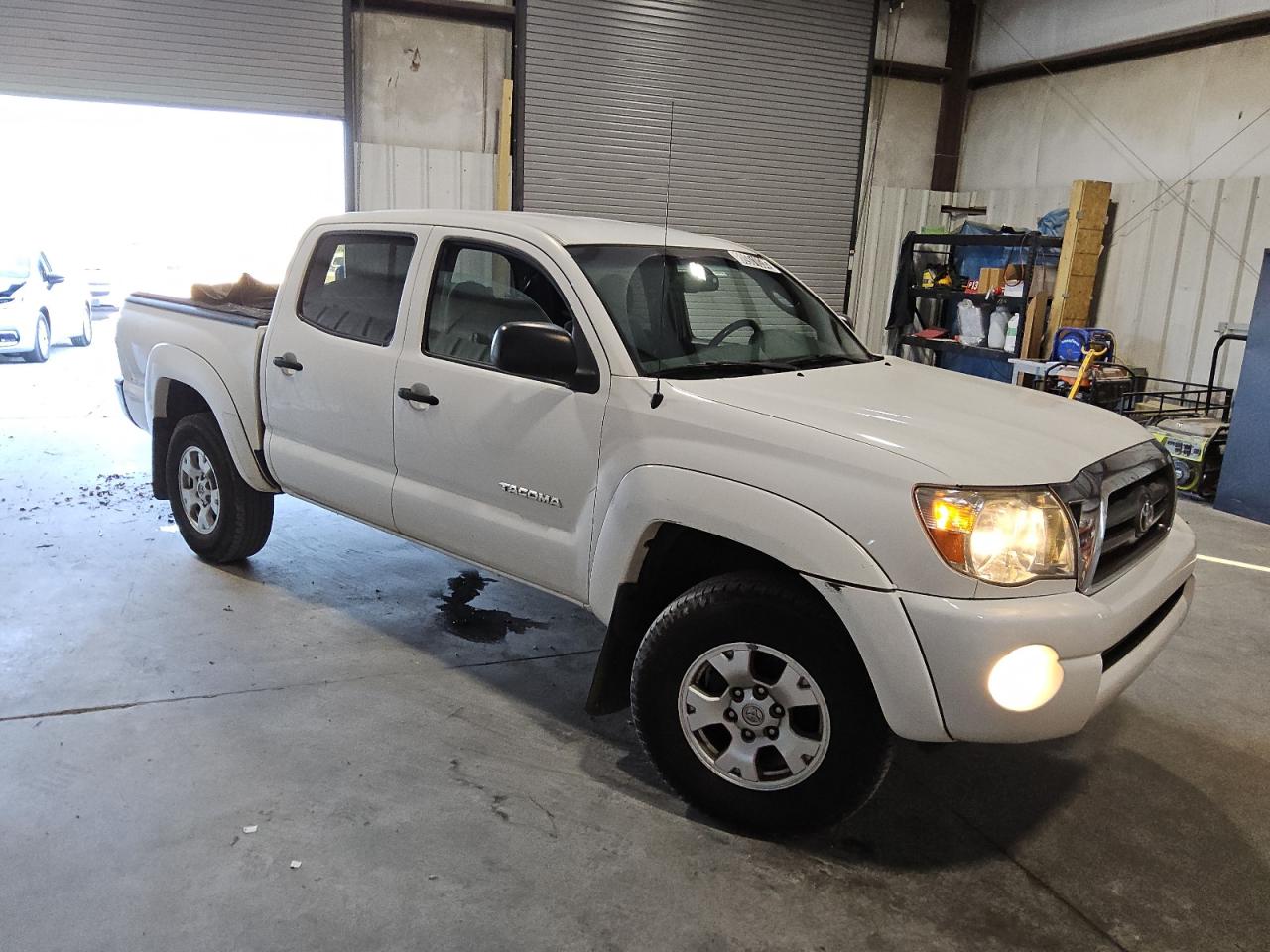 2010 Toyota Tacoma - Image 4