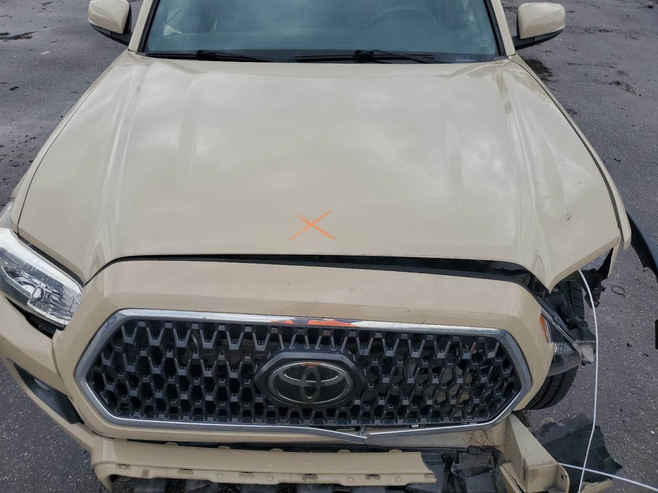 VIN 3TMAZ5CN9JM054331 2018 TOYOTA TACOMA no.11