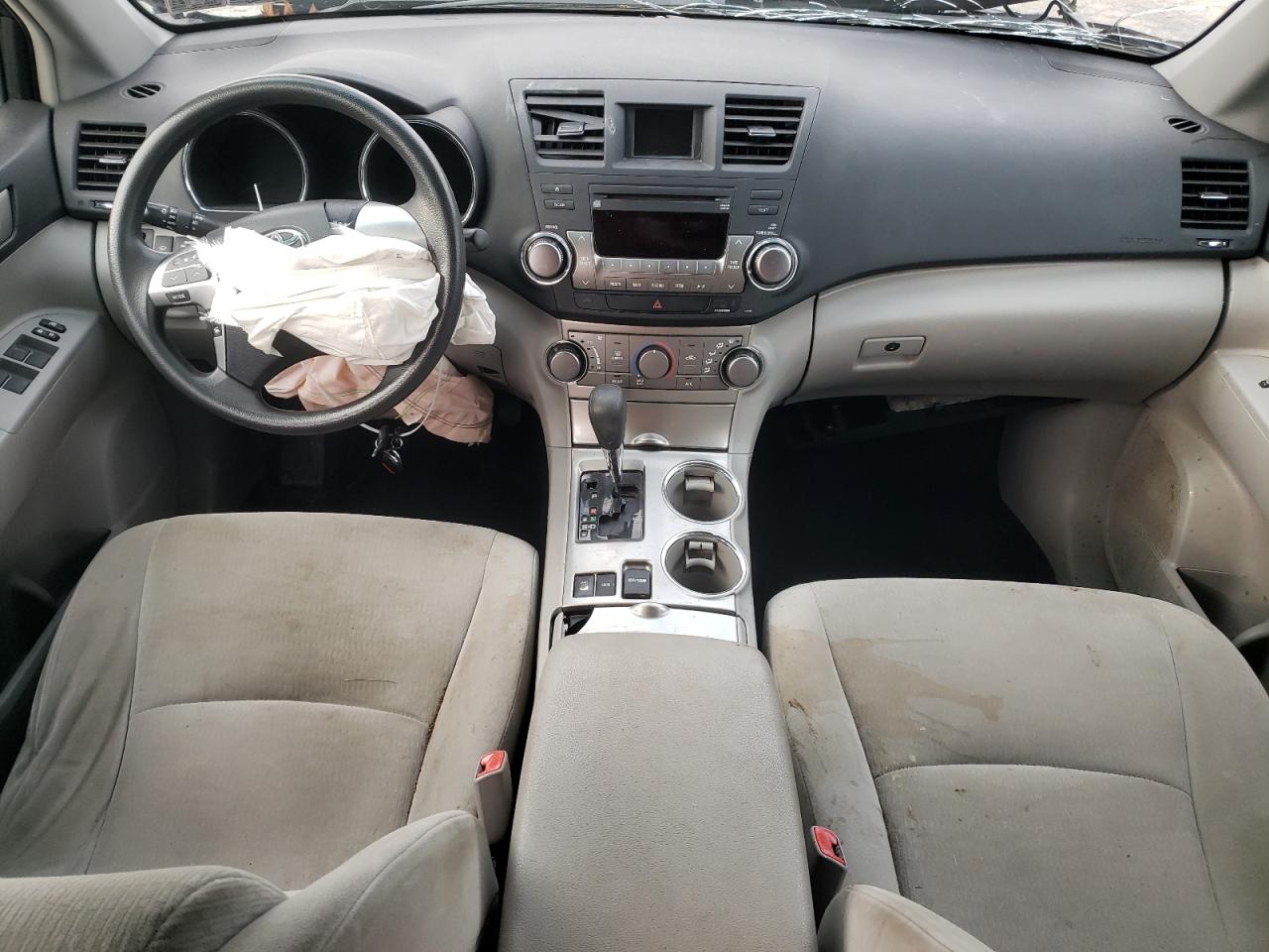 2011 Toyota Highlander - Image 8