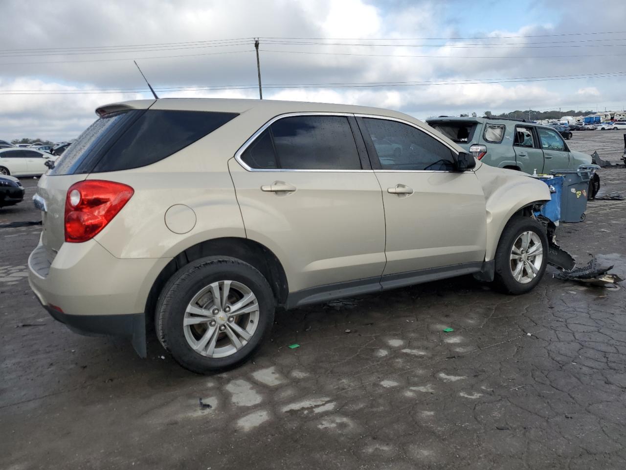 2012 Chevrolet Equinox - Image 3