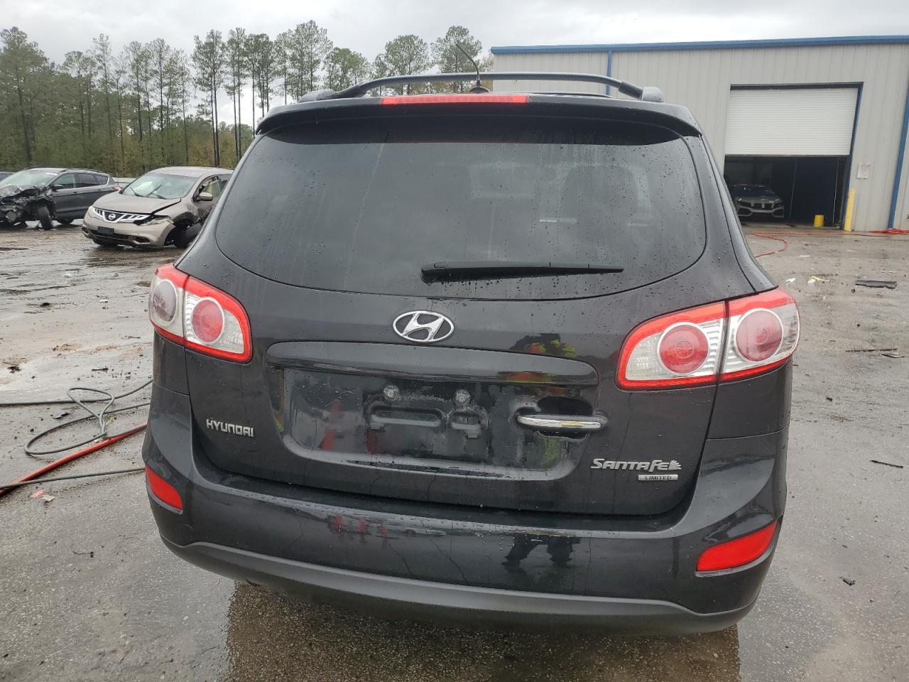2011 Hyundai Santa Fe - Image 6