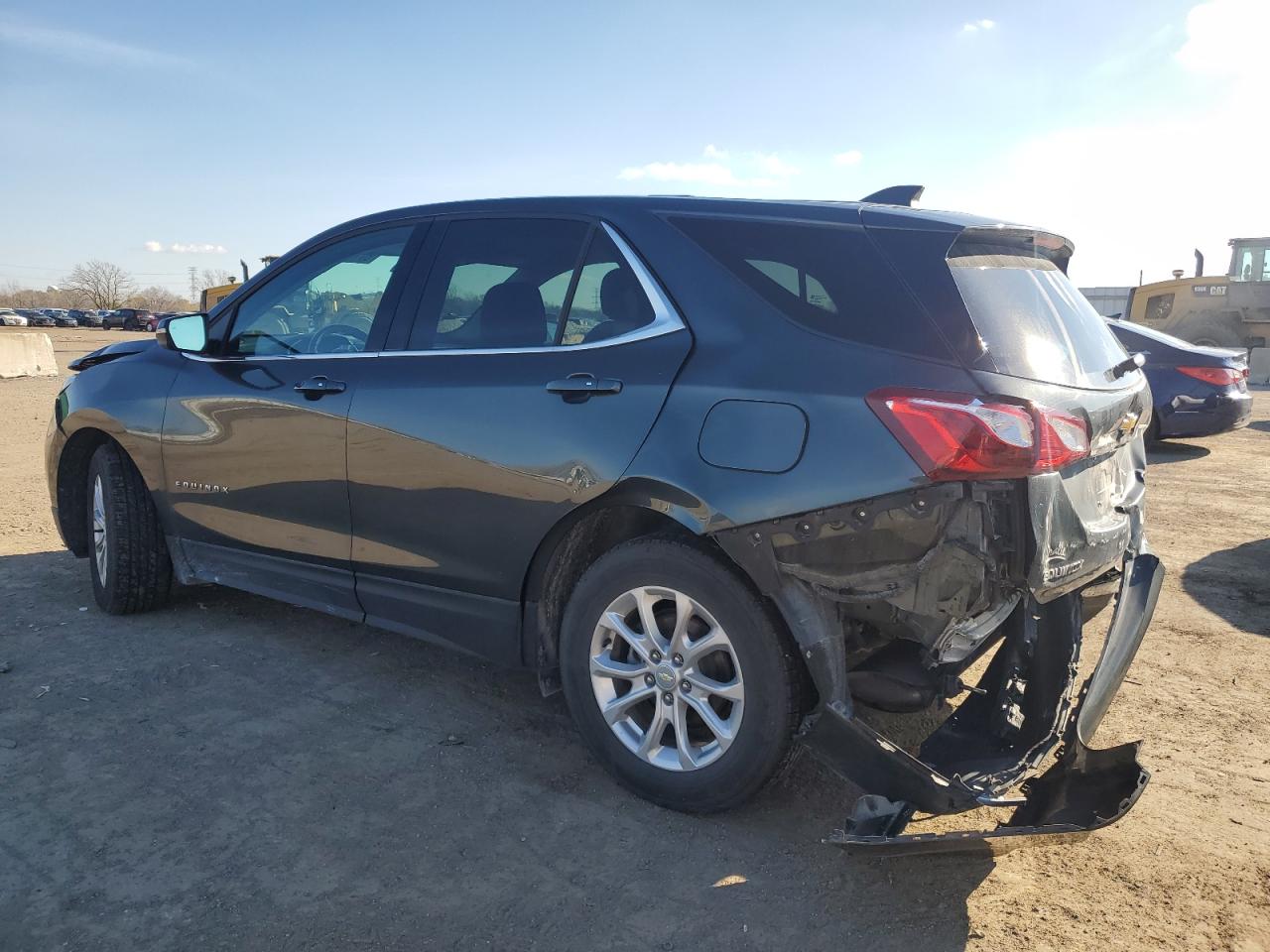 2019 Chevrolet Equinox - Image 2