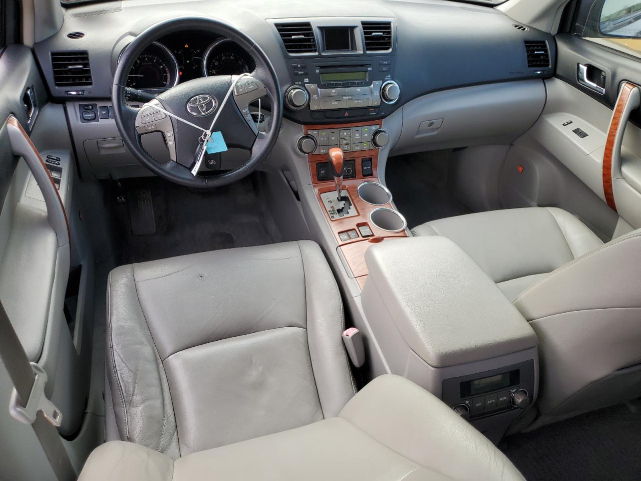 2009 Toyota Highlander - Image 8