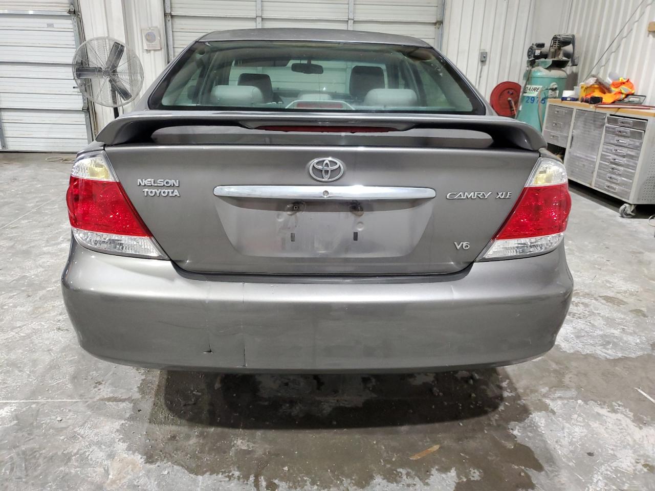 2006 Toyota Camry - Image 6