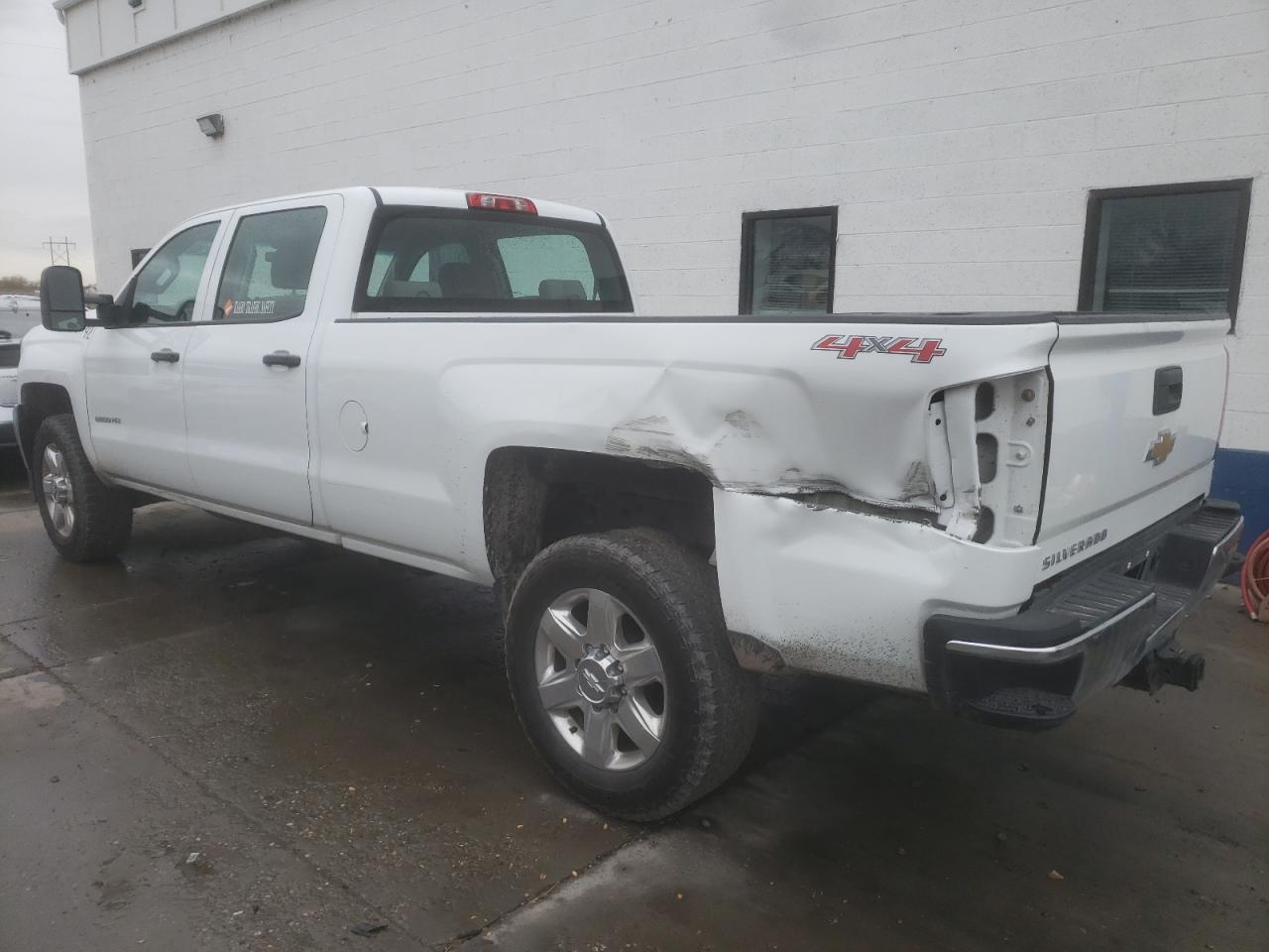 2015 Chevrolet Silverado - Image 2