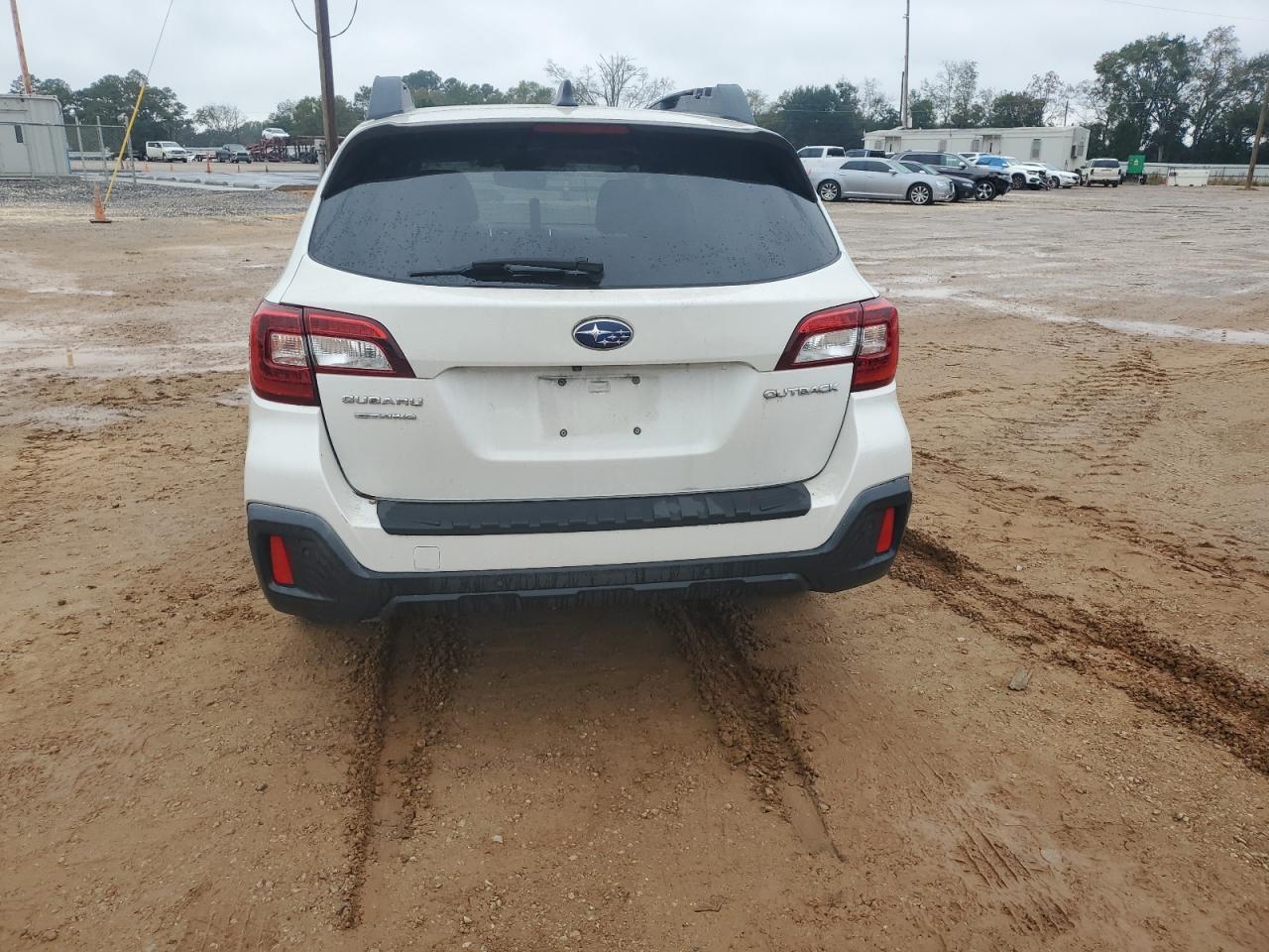 2018 Subaru Outback 2.5I Limited VIN: 4S4BSANC7J3298229 Lot: 79353854