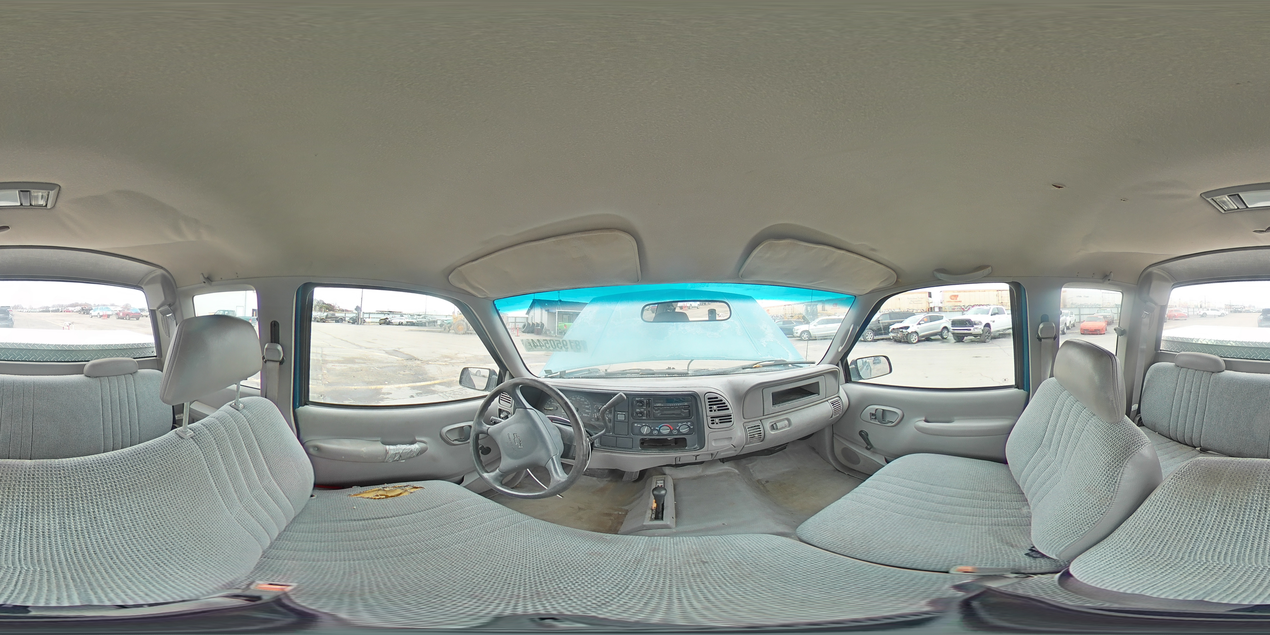 1997 Chevrolet GMT-400 - Image 13