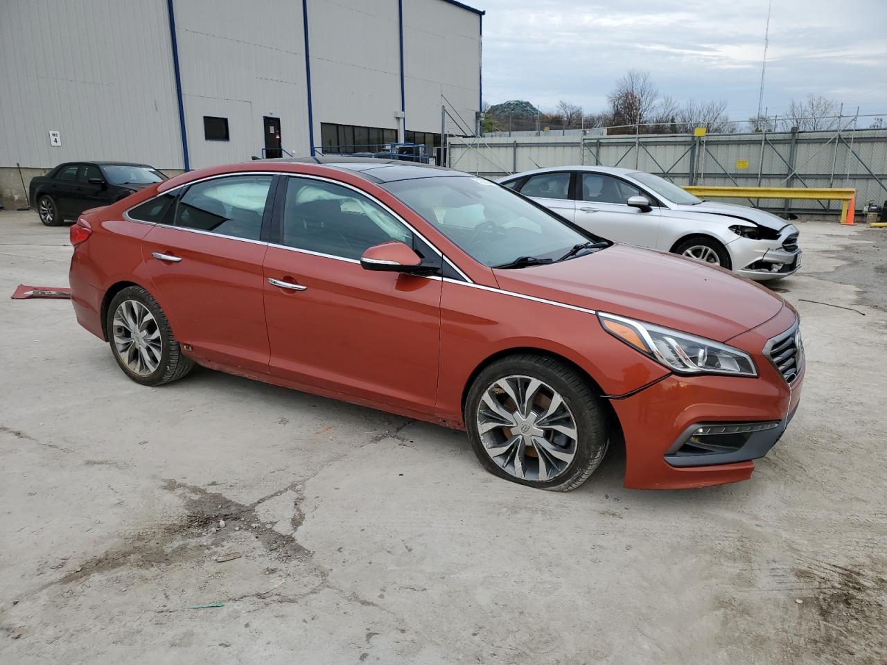 2015 Hyundai Sonata - Image 4
