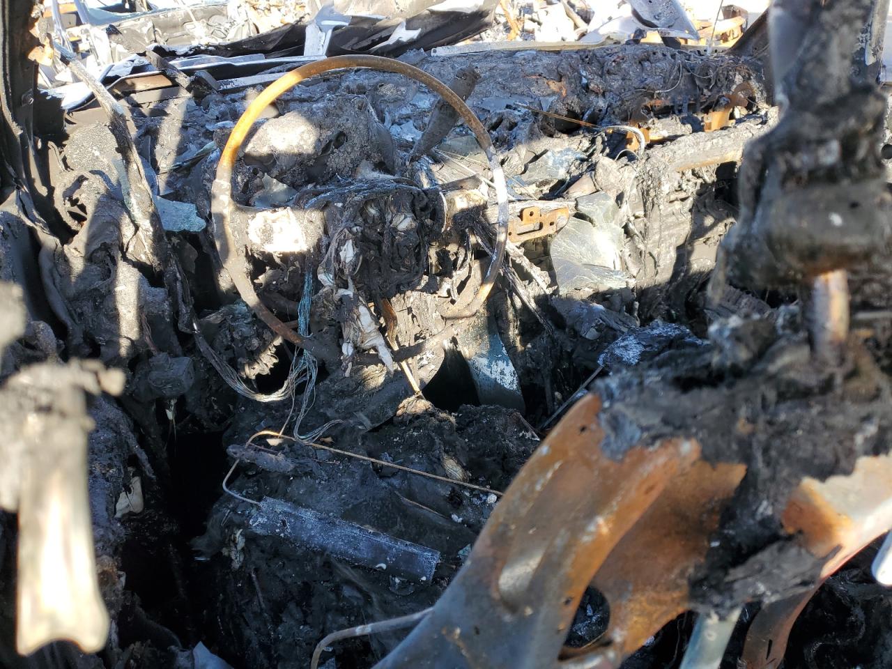 2016 Chevrolet Silverado - Image 8